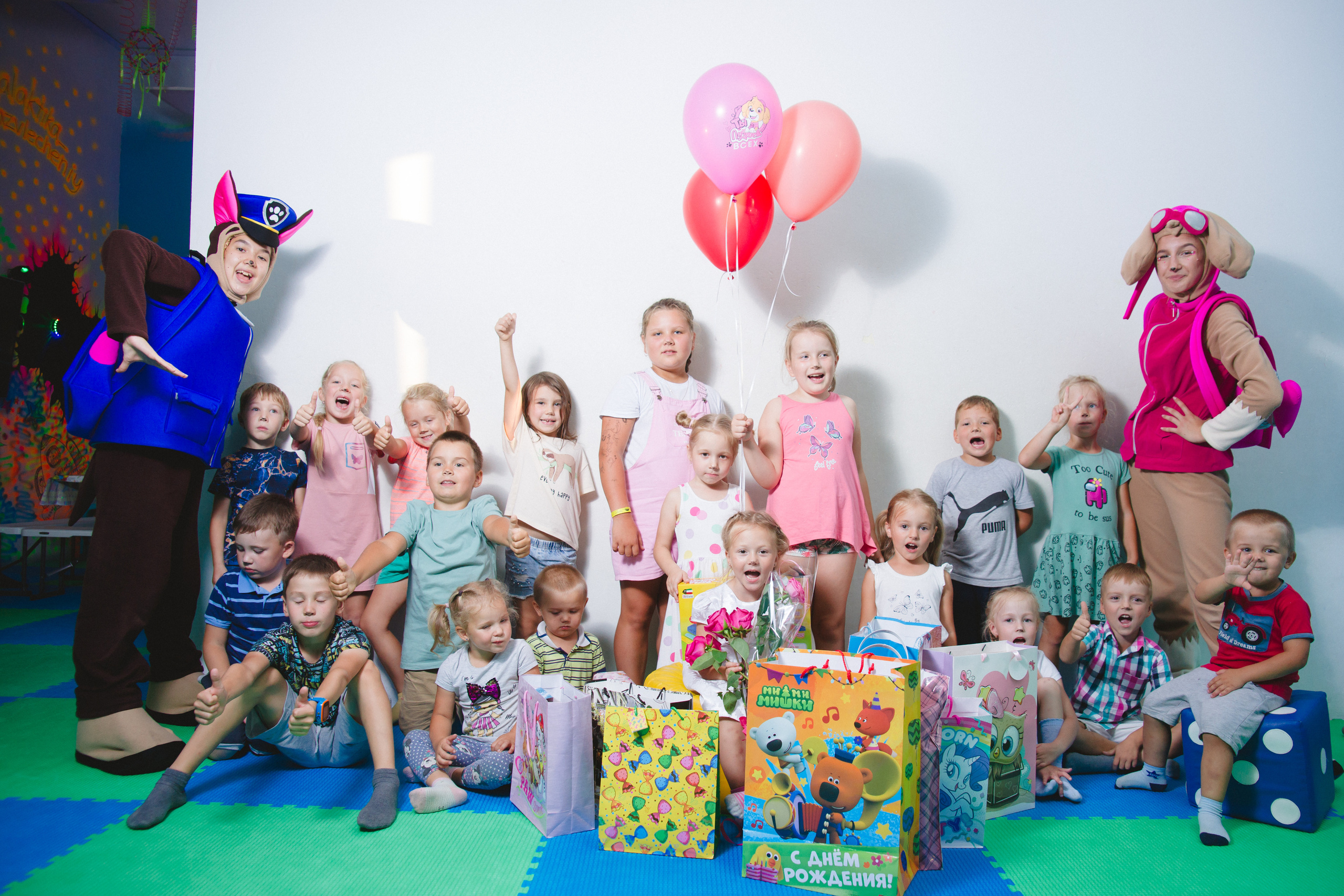 Репортаж дня рождения Оли. Фотограф в детский сад в Екатеринбурге, выпускные альбомы Юлия Умерова
