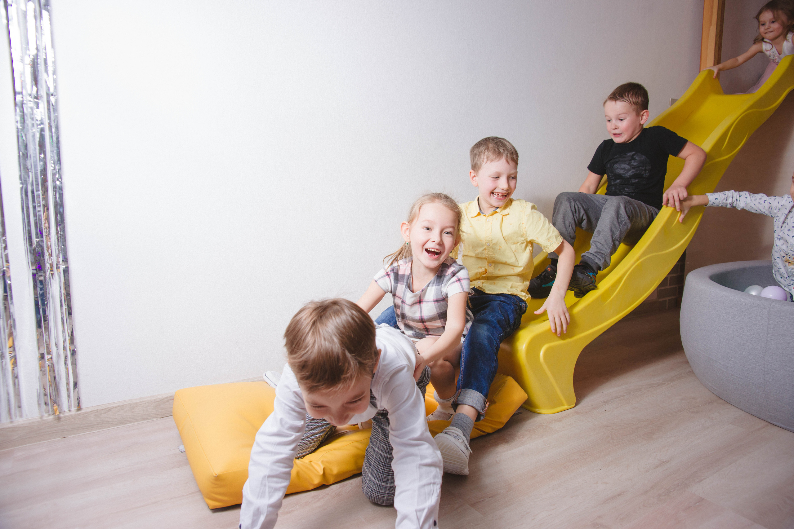 День рождения Платона. Фотограф в детский сад в Екатеринбурге, выпускные альбомы Юлия Умерова