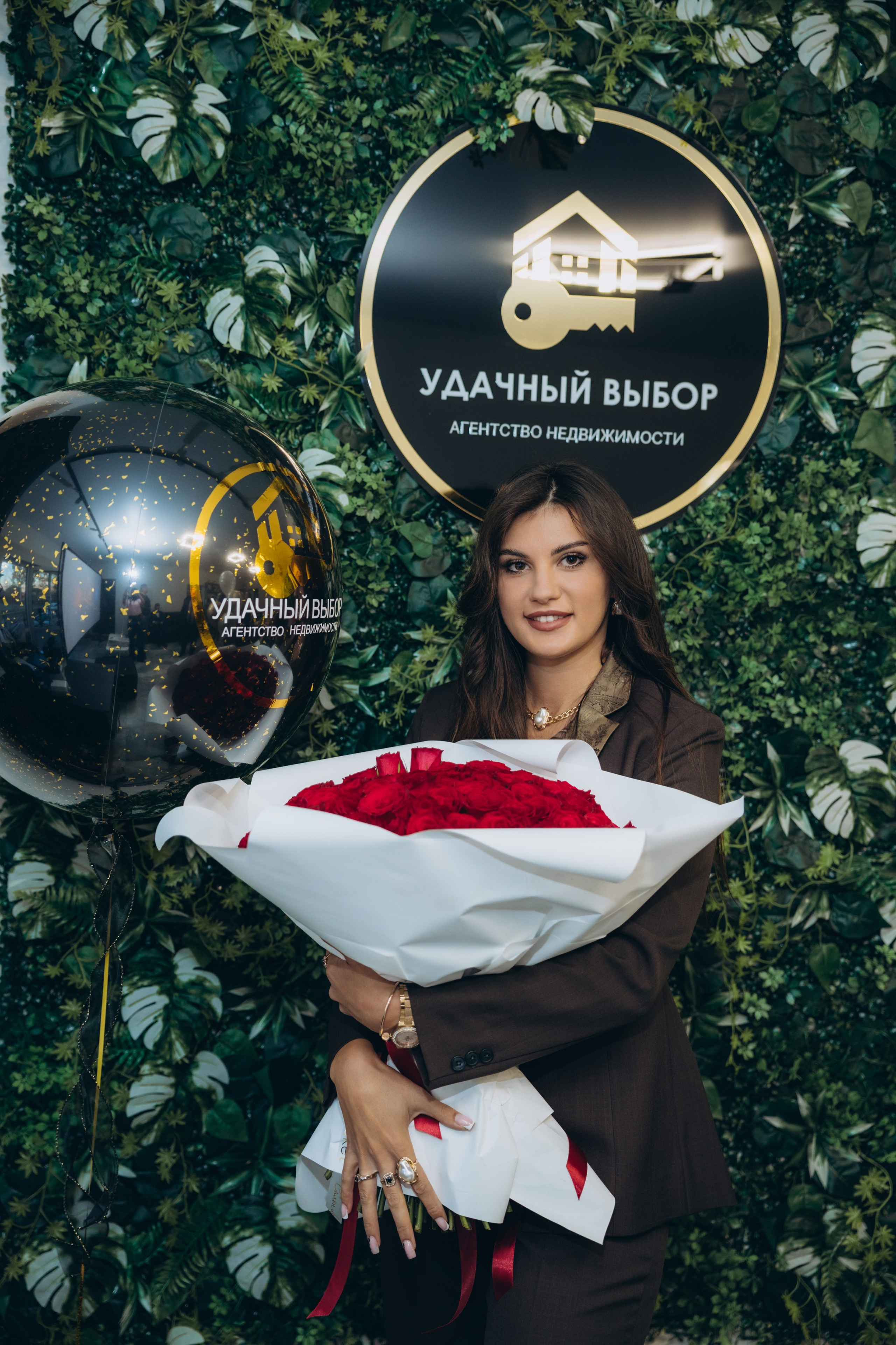 2 года компании «Удачный выбор». Свадебный, семейный фотограф в Иркутске Светлана Макаричева