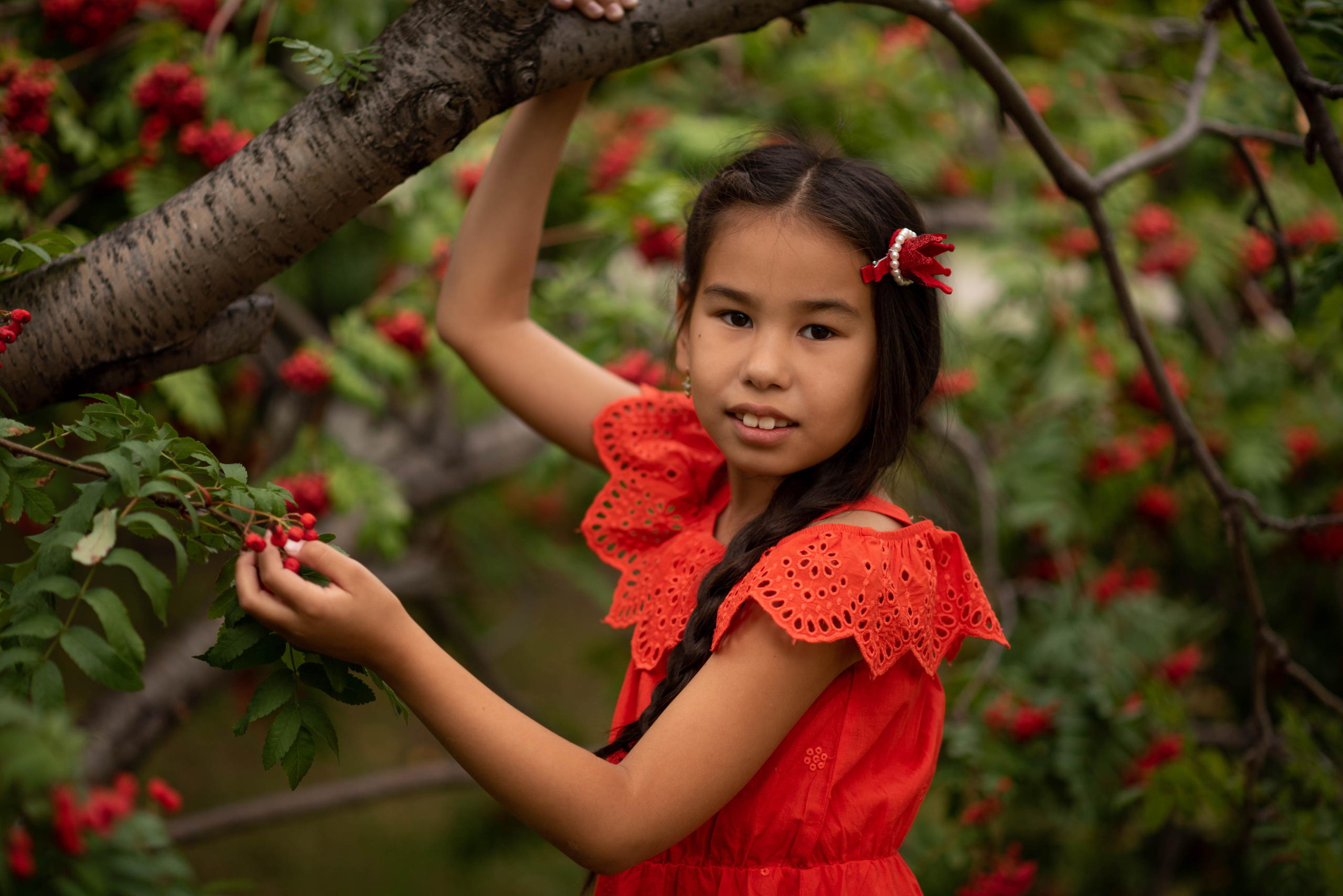 Ажар в рябинке. Семейный и детский фотограф Оля в Тюмени