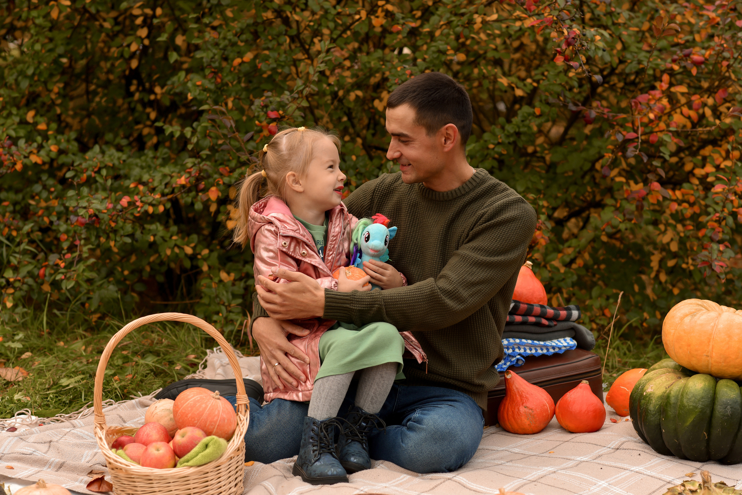 Андрей Алена Тая и Коля. Семейный и детский фотограф Оля в Тюмени