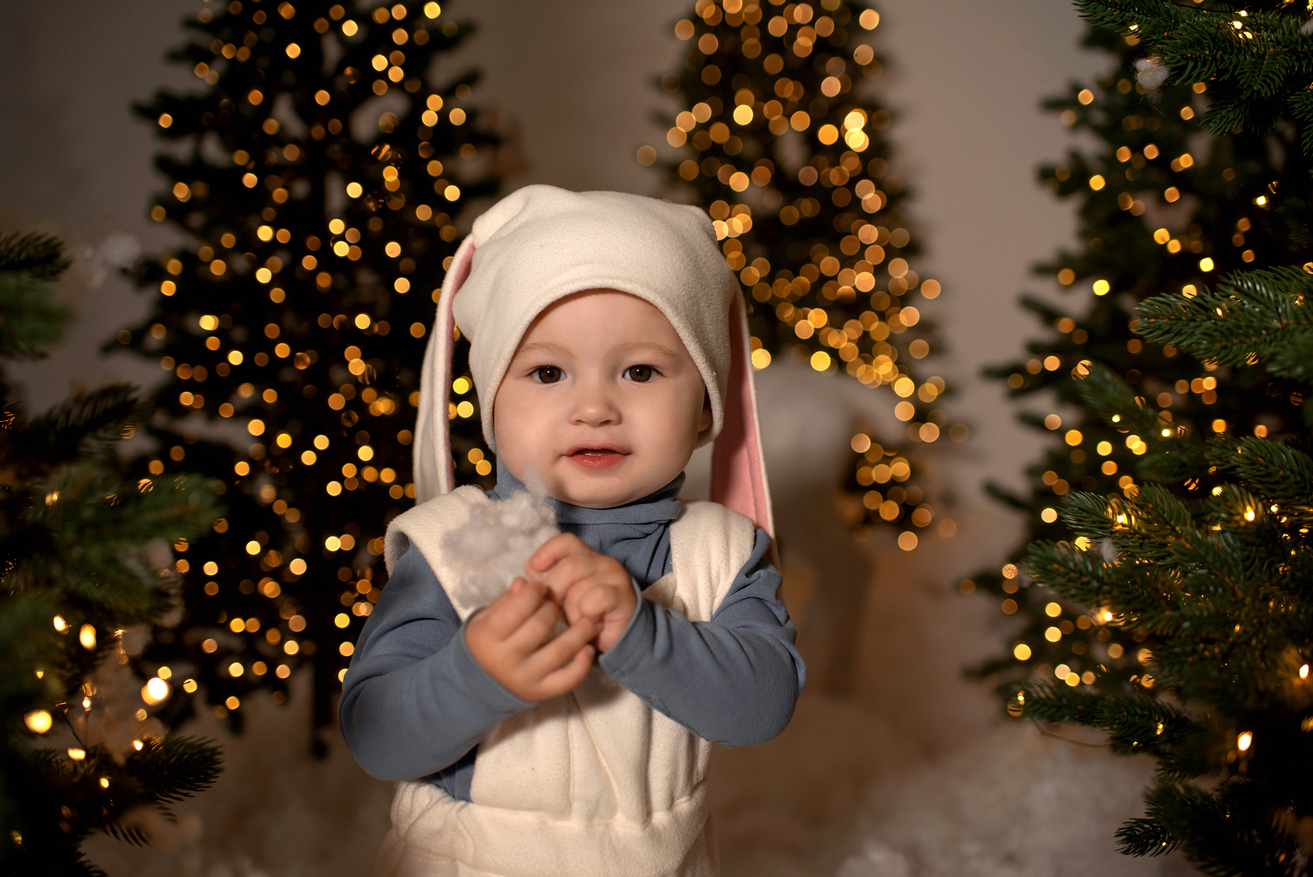 Дима в зимнем лесу. Семейный и детский фотограф Оля в Тюмени