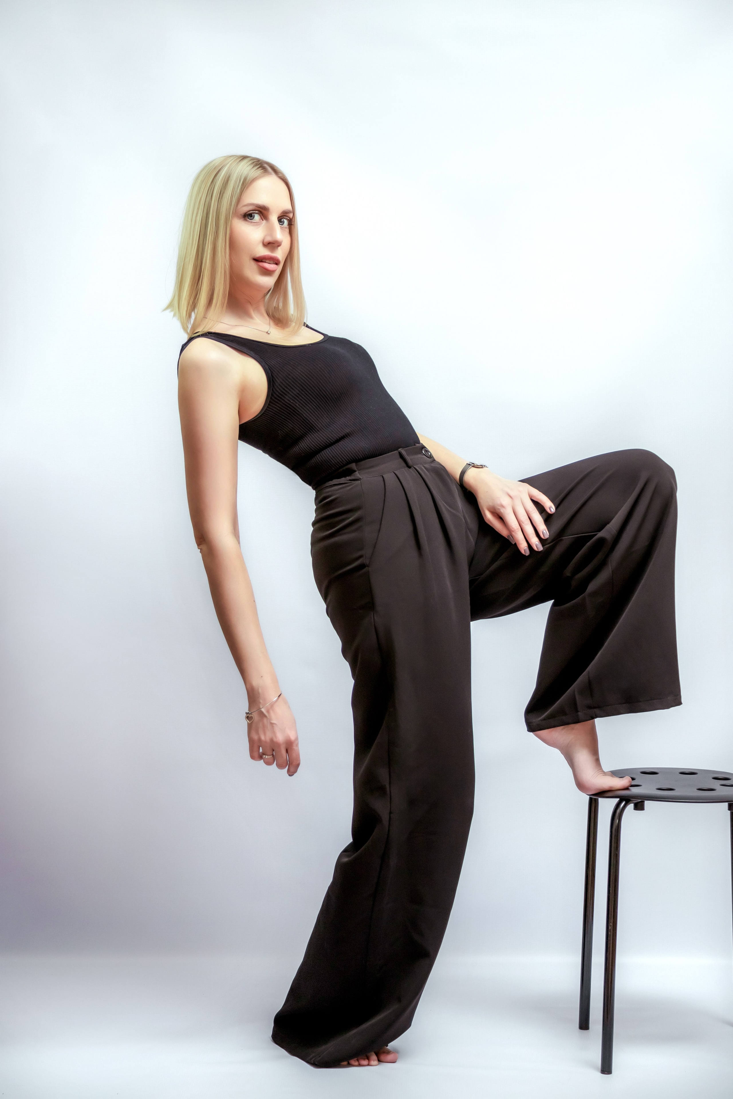 СТУДИЙНЫЙ минимализм ЖЕНСКИЙ. Фотограф Алина Лебедь