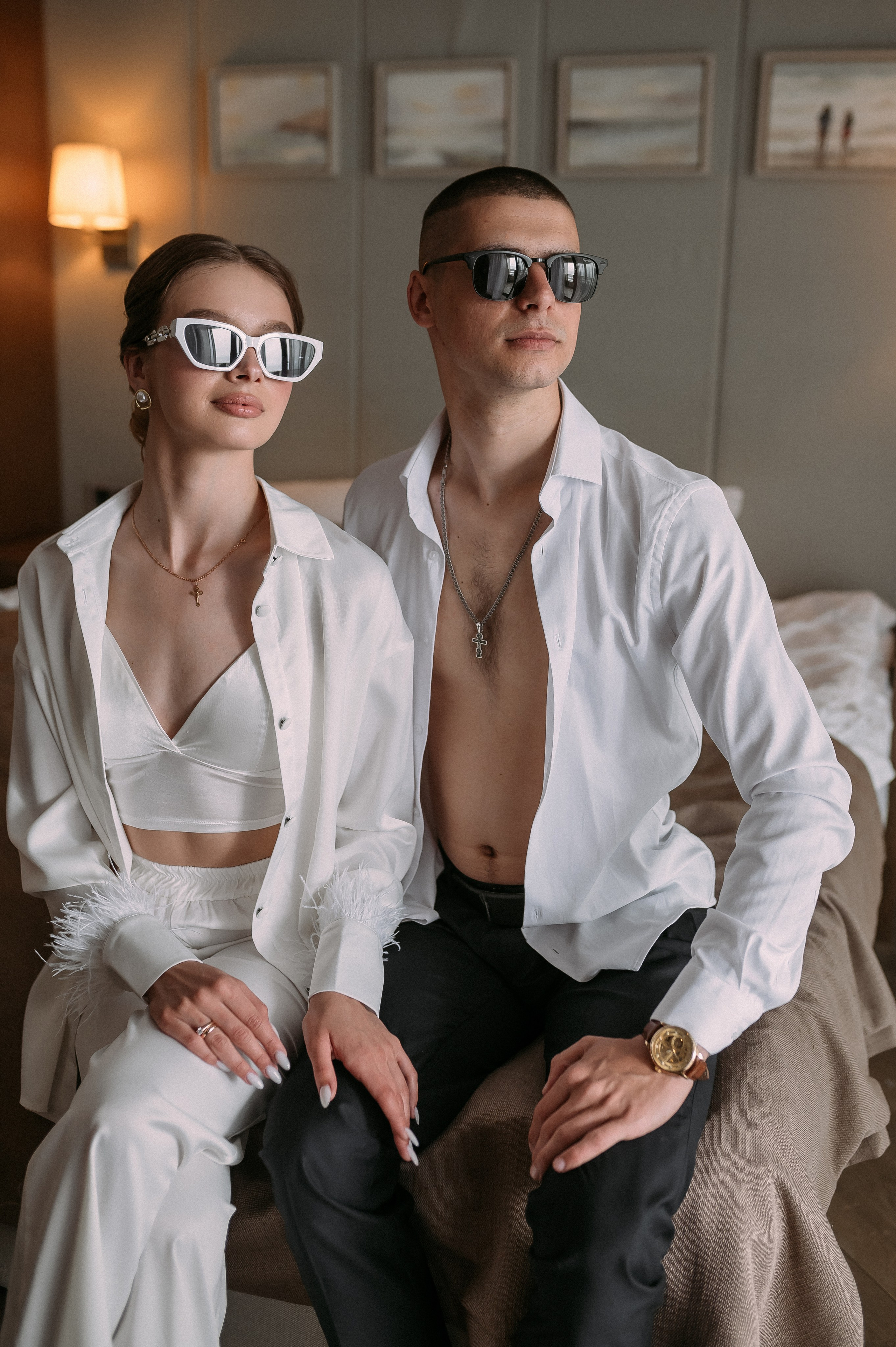 Свадебное утро и прогулка красивой яркой пары. Свадебный и семейный фотограф в Симферополе Дарья Маркова