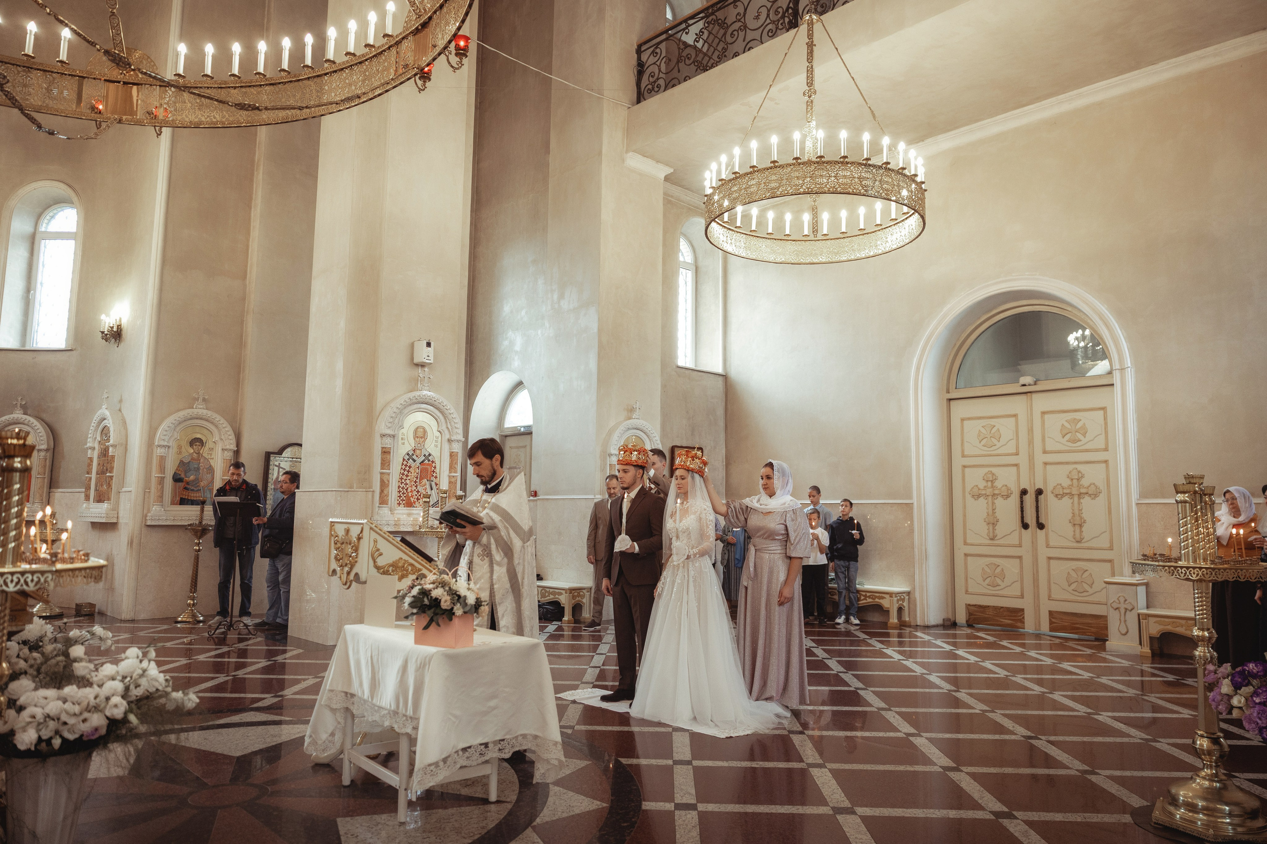 Таинство Венчания Игоря и Ксении. Храм Александра Невского. Славянск-на-Кубани. Фотограф на Крещение и Венчание Краснодарский край — Гранкина Юлия