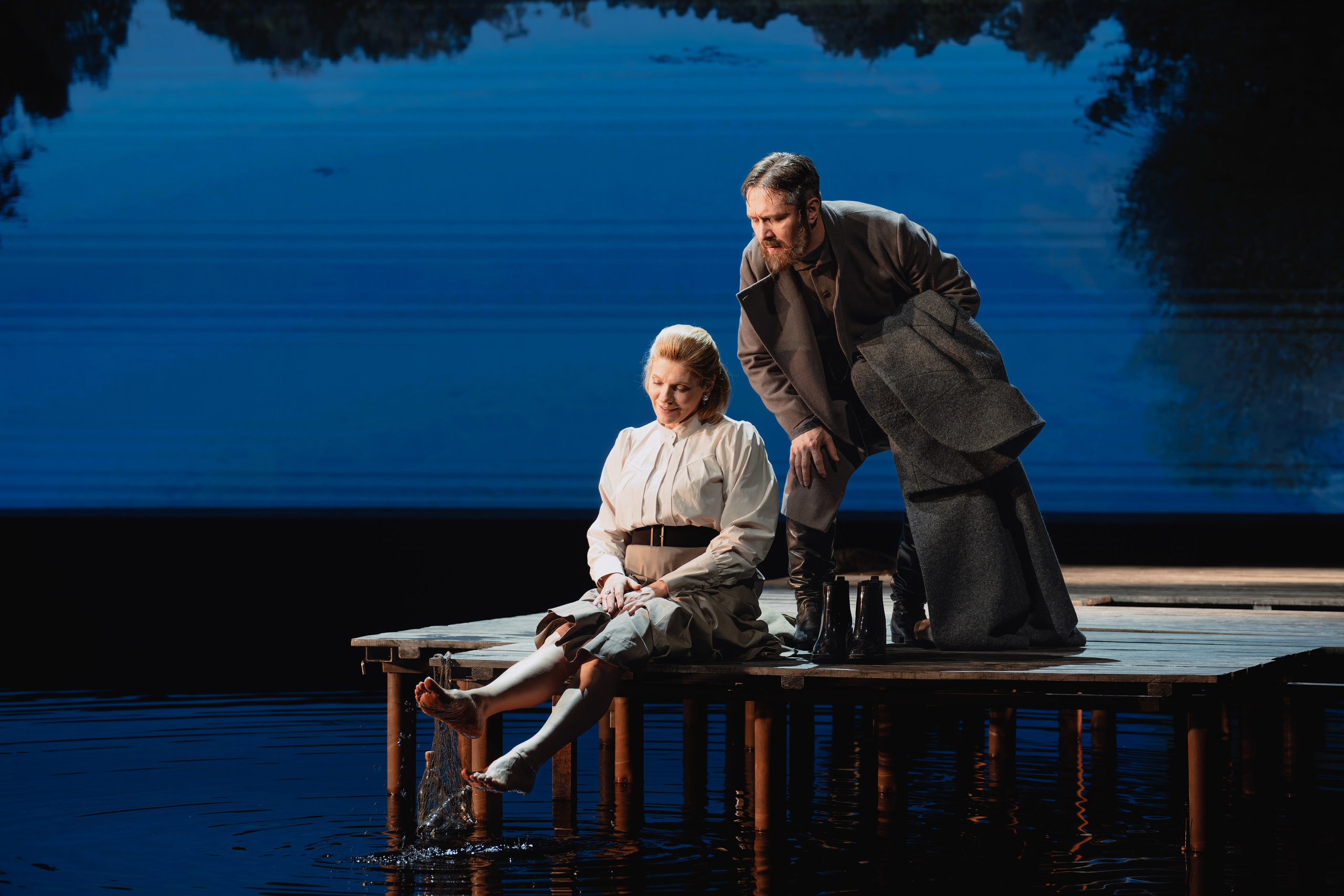 Театр Маяковского: Лес. Сайт фотографа Сергея Абрамова