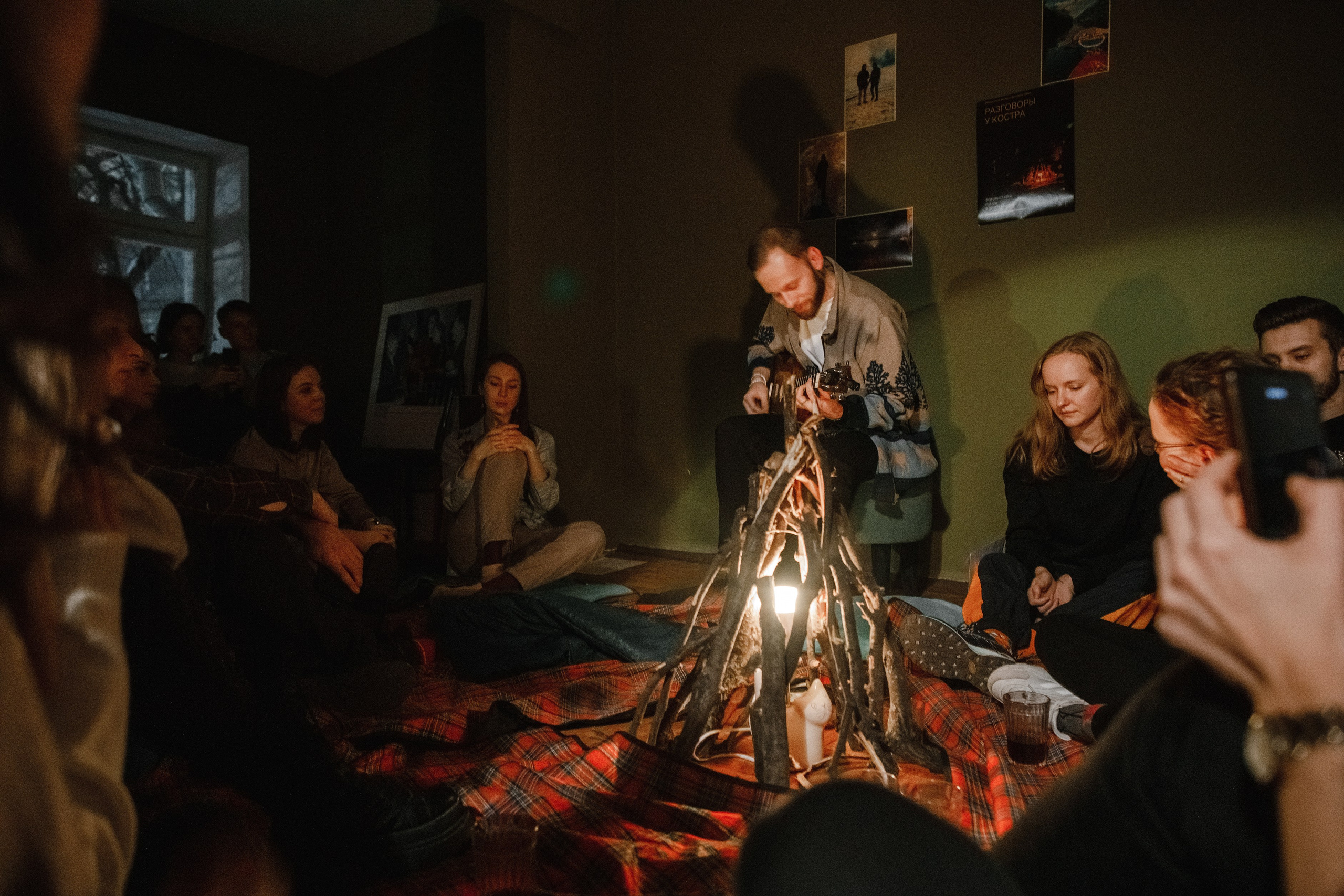 11.11.2022 // Совместно с ЕДЕМ.ДАЛЬШЕ. Фотовыставки serebro.gallery, в которых автором можешь стать ты! | Москва