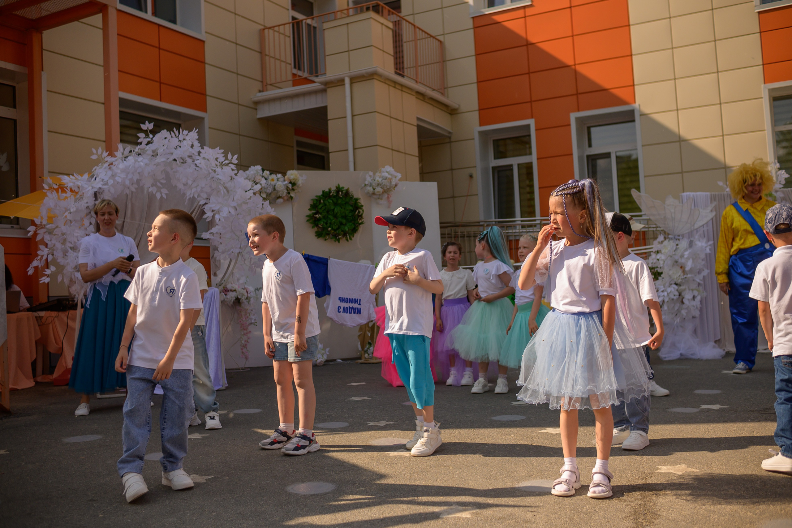 Репортаж выпускного группа «Фантазёры» 3 садик. Фотограф новорожденных, семейный детский в Тюмени Татьяна Морозова