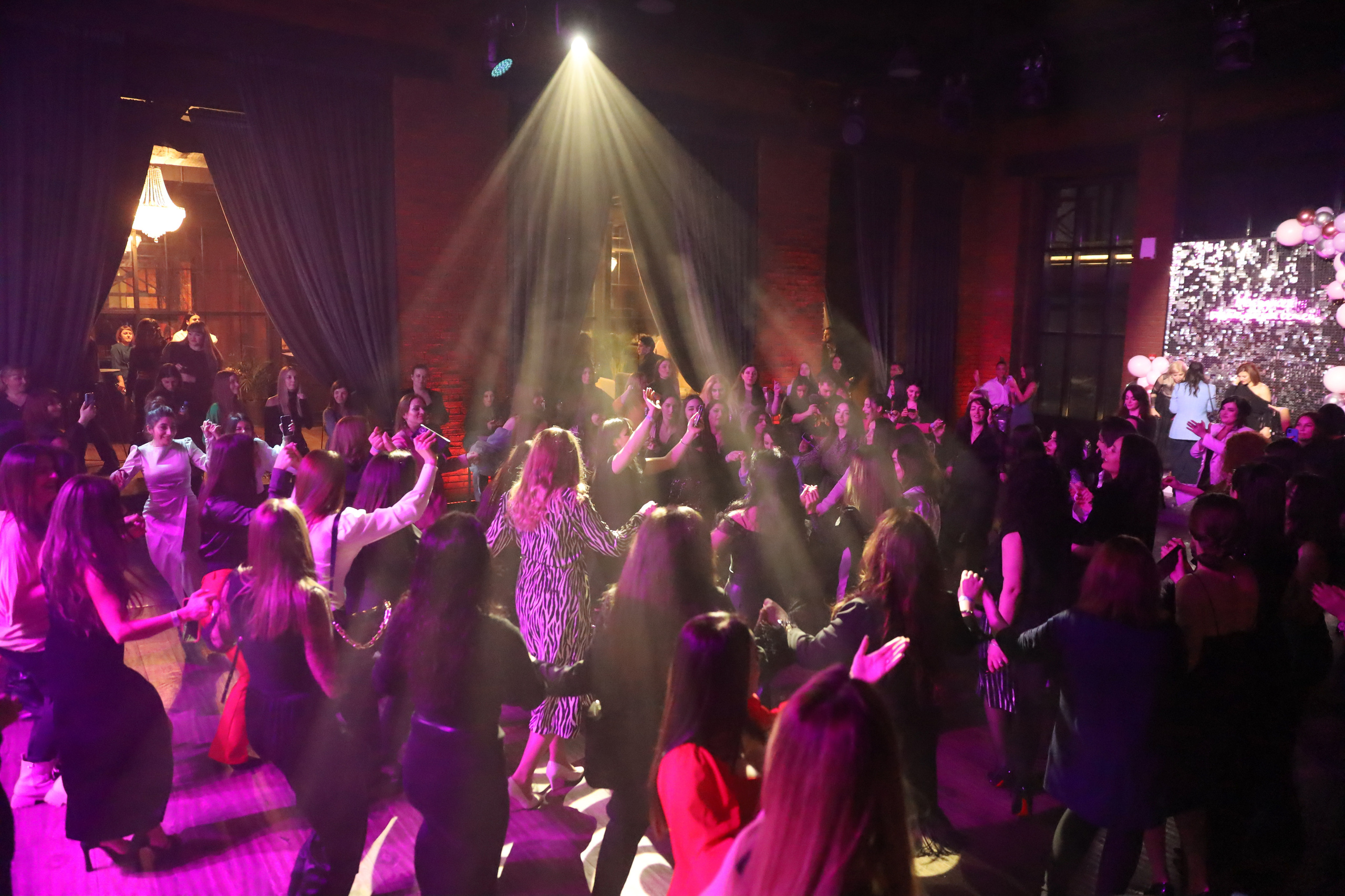 ВЫПУСК ШКОЛЫ ПРОДЮСИРОВАНИЯ ШУШАННЫ ИСРАЕЛЯН. Фотограф мероприятий Ирина Каширина