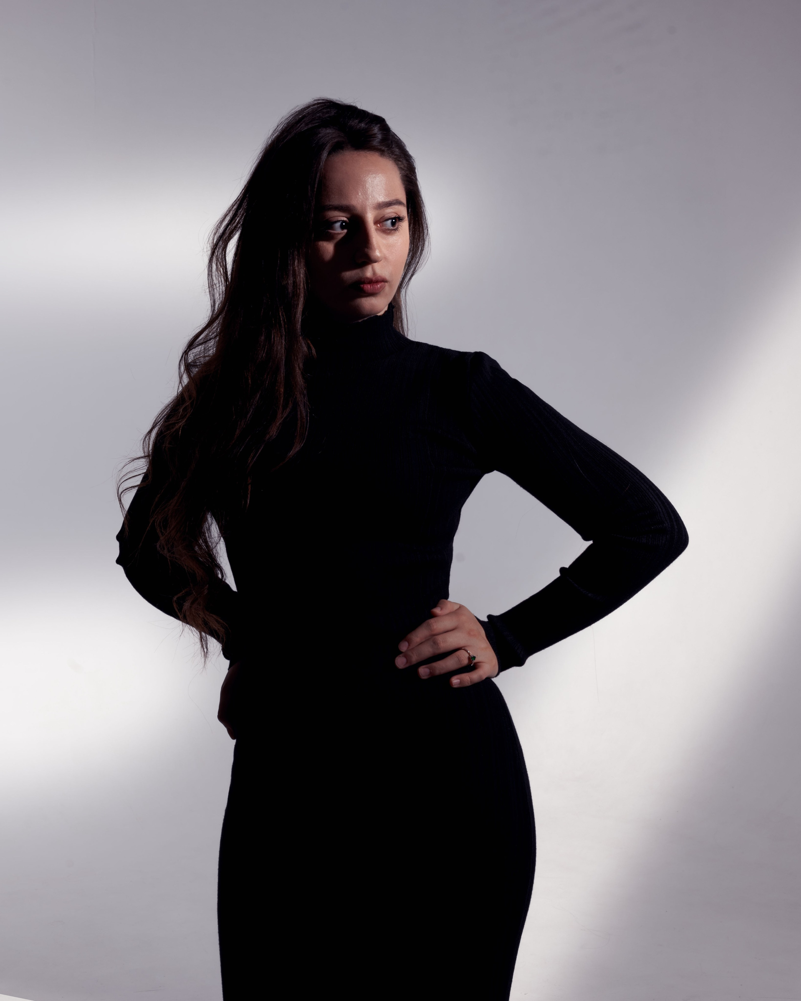 Женские портреты. Главная