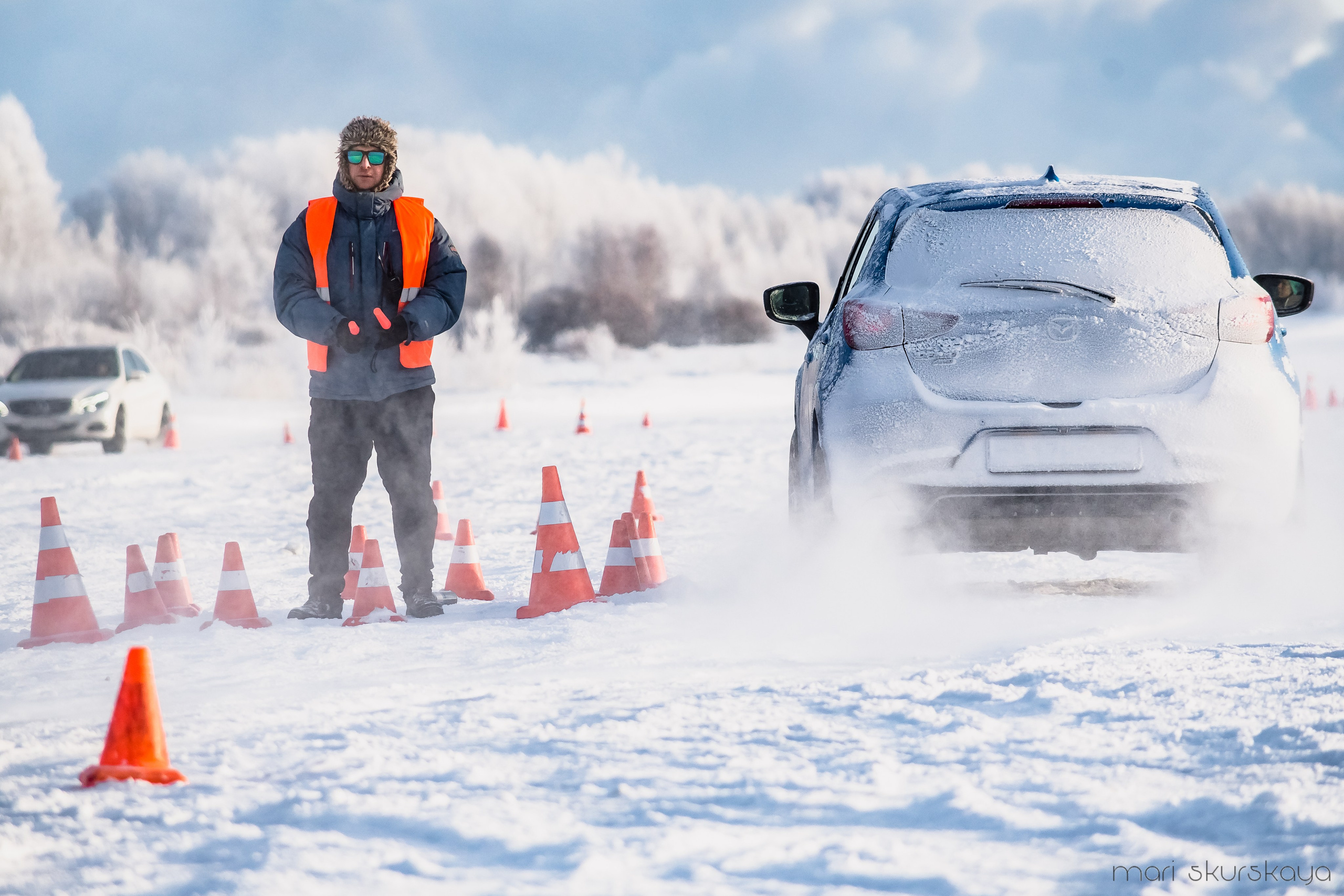 Контраварийная практика вождения автомобиля. Мотофотограф в Санкт-Петербурге Мария Скурская