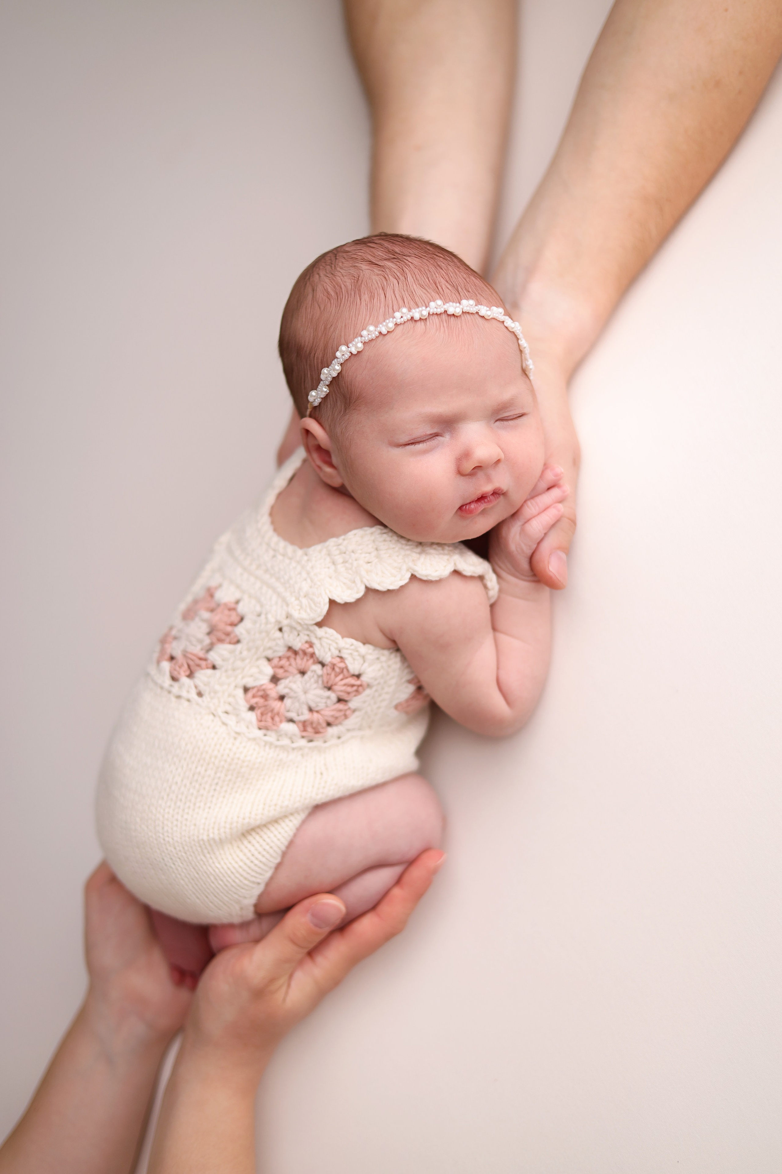 Ньюборн съемка в Москве. Фотосессия новорожденных. Фотограф новорожденных Москва. Ньюборн фотограф Москва