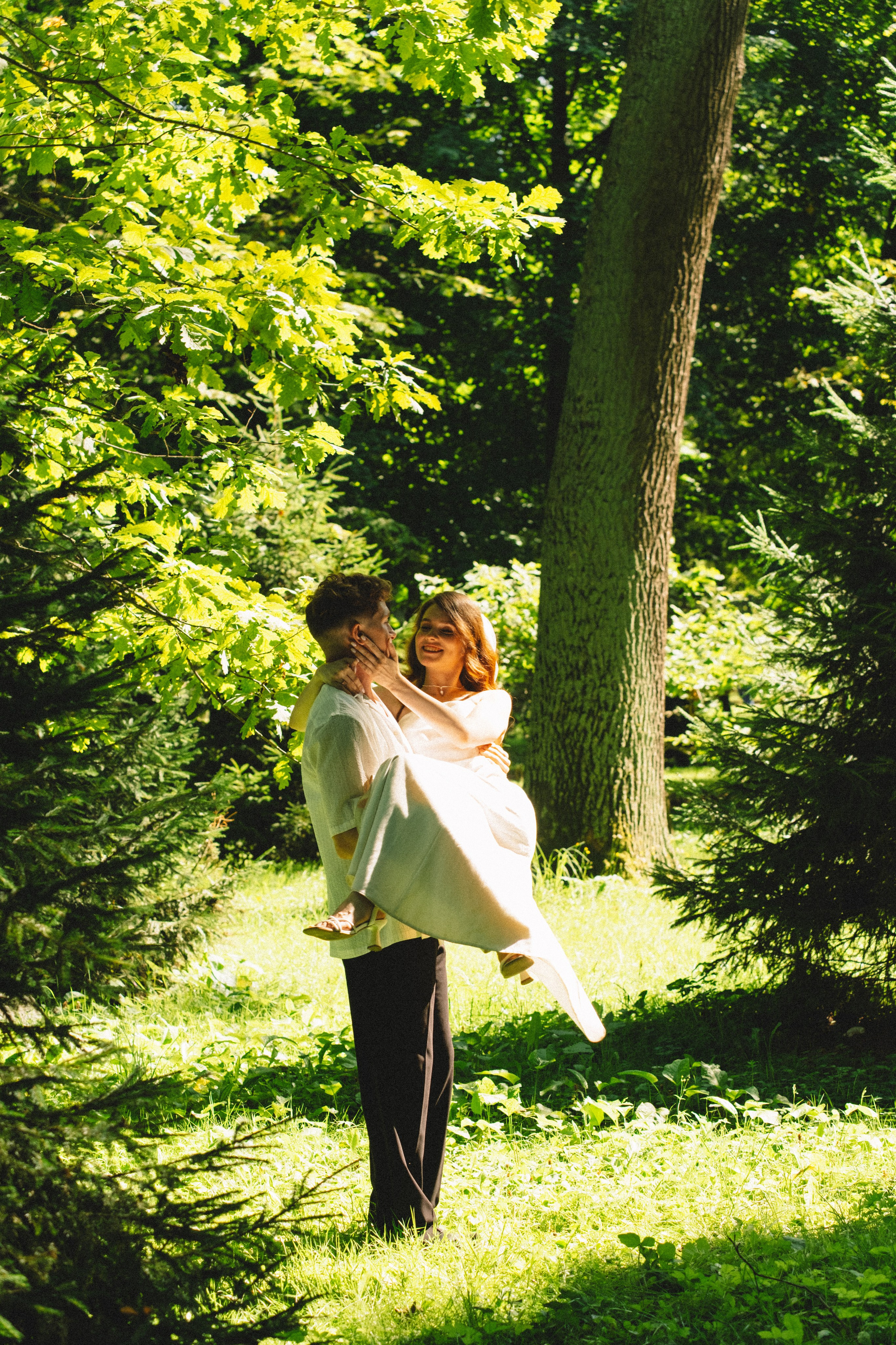 СВАДЕБНАЯ СЬЕМКА В ПЕТЕРГОФЕ И СЬЕМКА РЕПОРТАЖА В ЗАГСЕ ПЕТЕРГОФА. Профессиональный фотограф, Санкт-Петербург — Виктория Богомолова