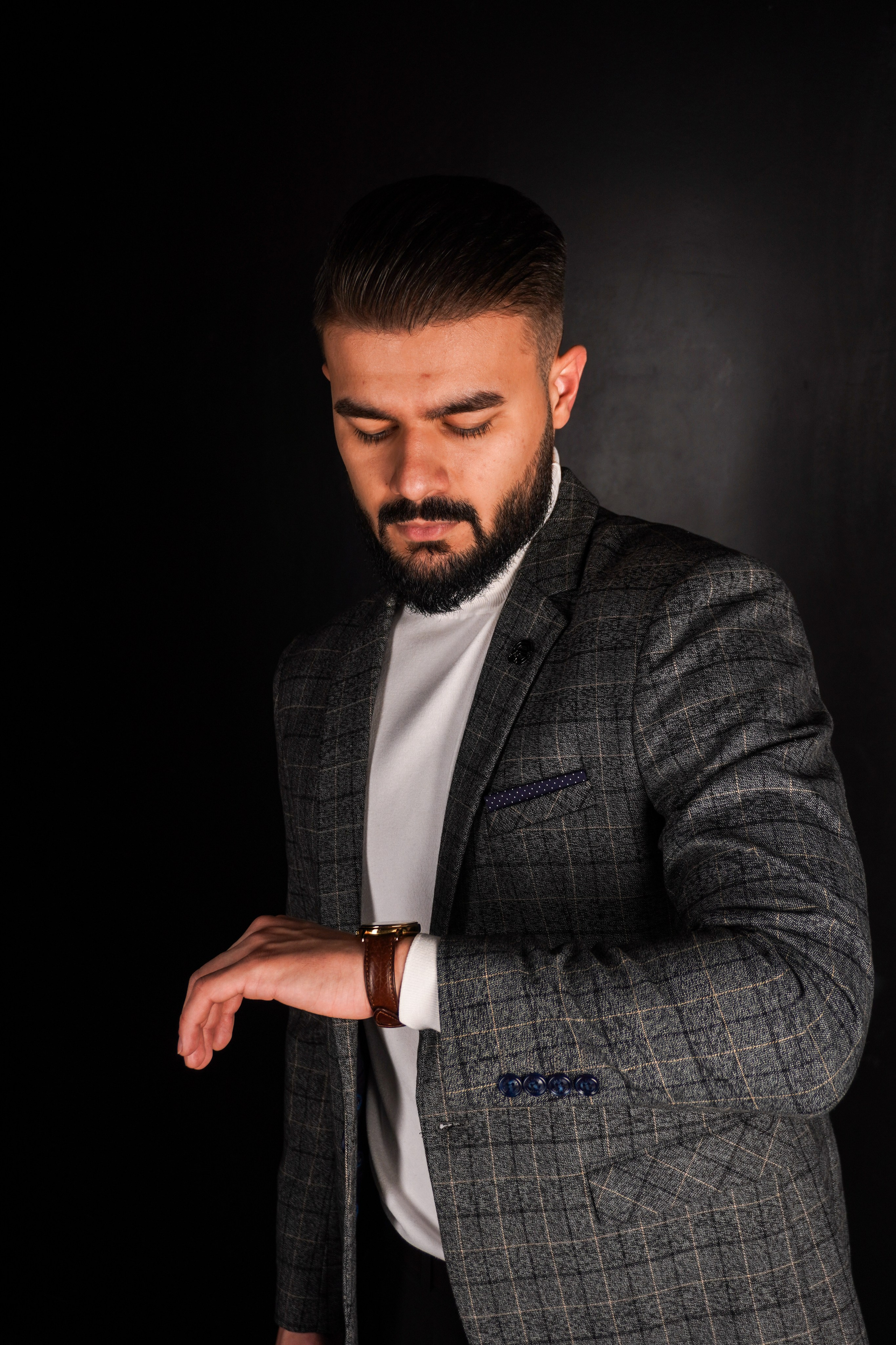 Деловой портрет. Кузнецова Мария — профессиональный фотограф в Санкт-Петербурге | Предметная фотосъёмка, модельные тесты, актёрское портфолио, концерты