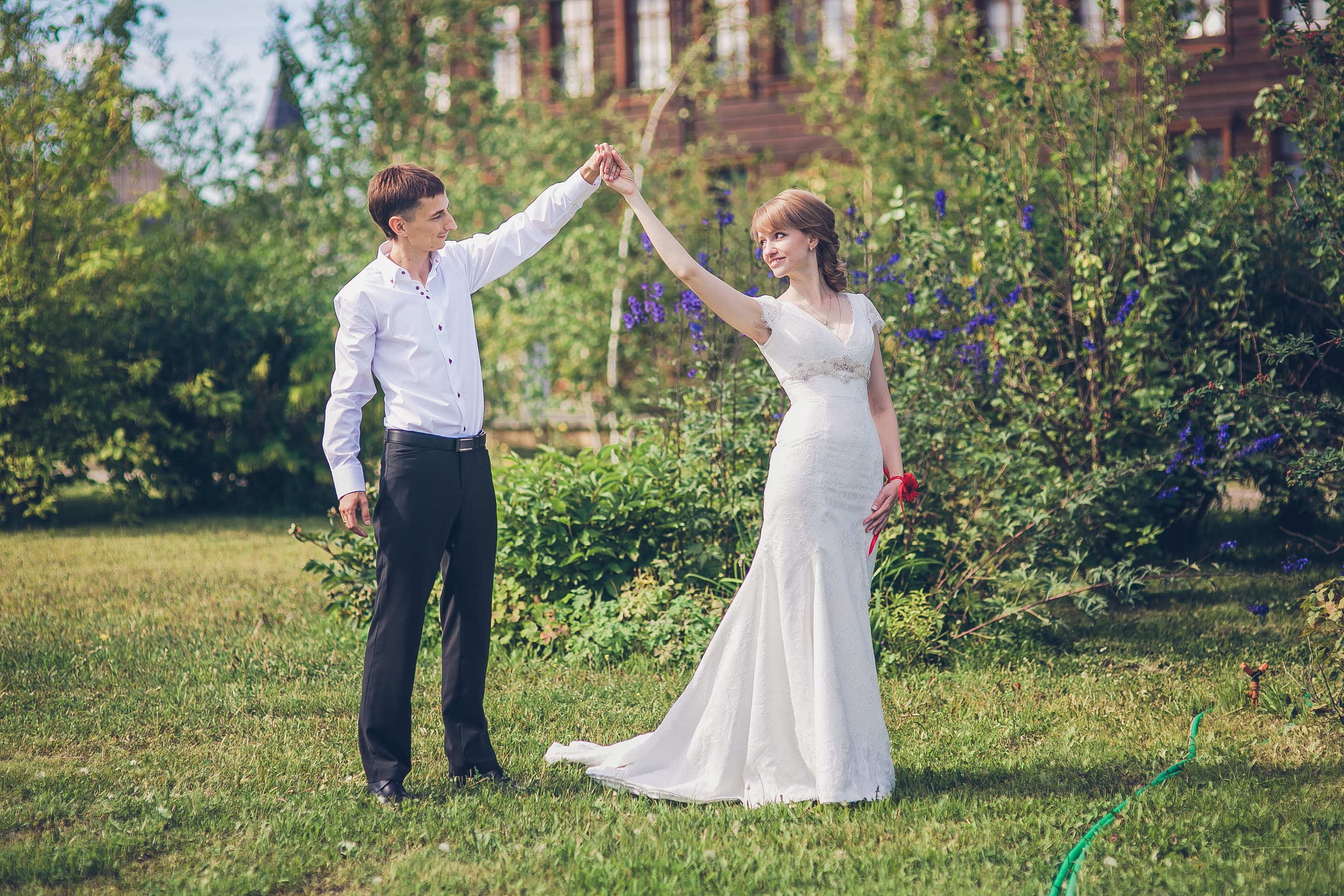 Летнее свадебное фото. Фотограф Надежда Куин, Якутск