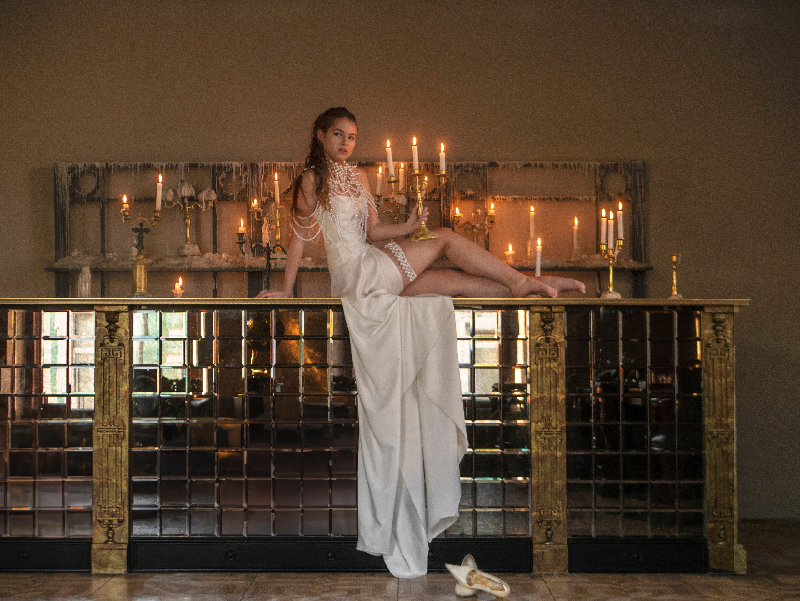 С свечами. Арт фотограф, женский фотограф Москва