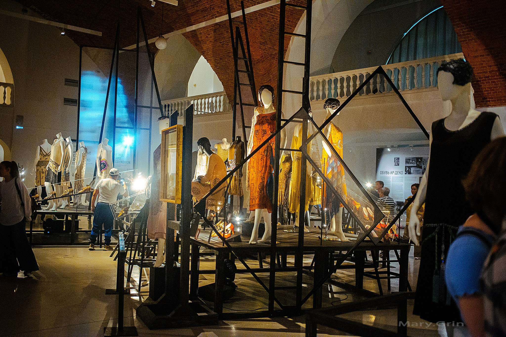 «Упакованные грёзы» мода ар-деко. Эрмитаж 2025. Детский и семейный фотограф, фотограф мероприятий Нижний Новгород