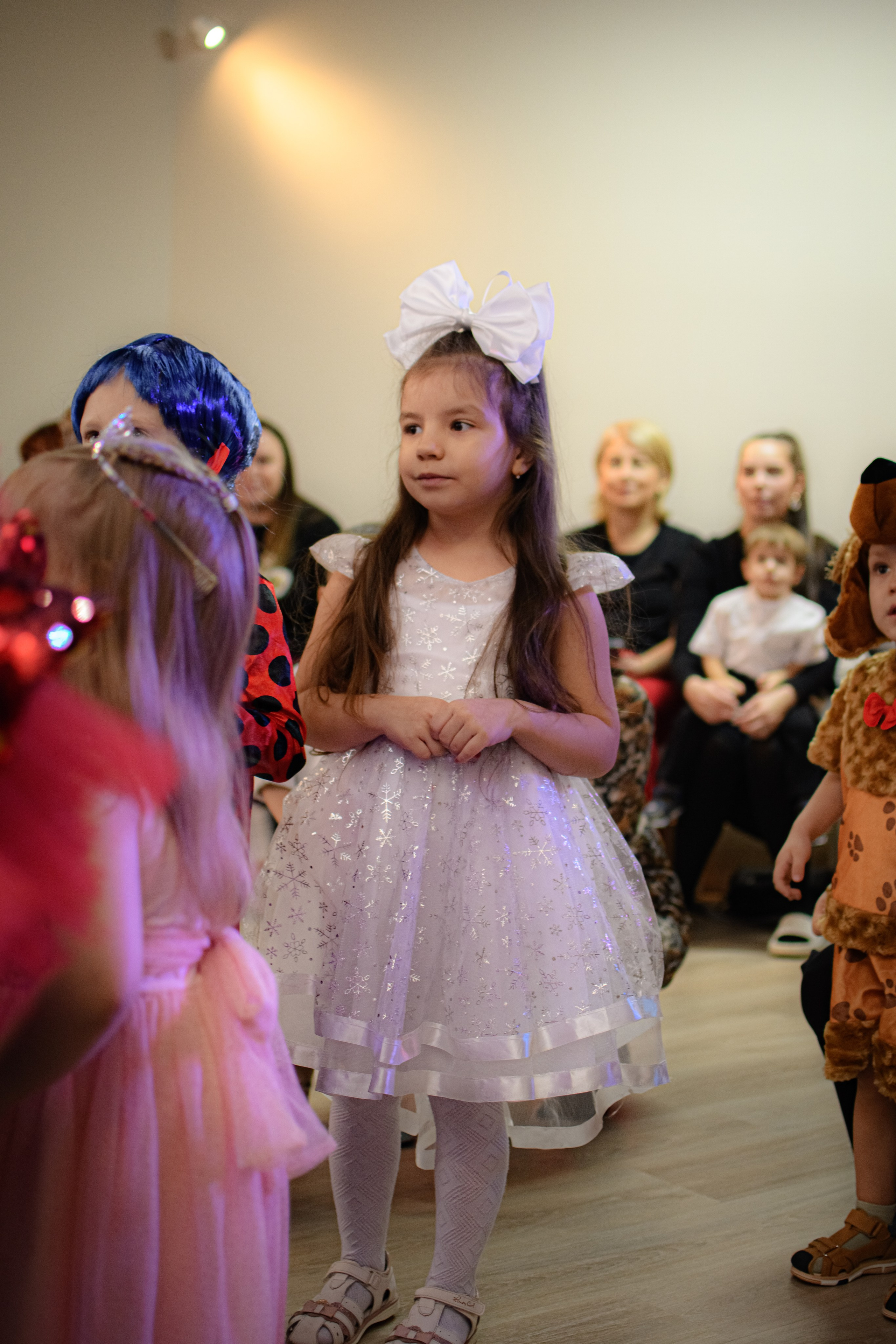 HAPPY NEW YEAR. Photokarish