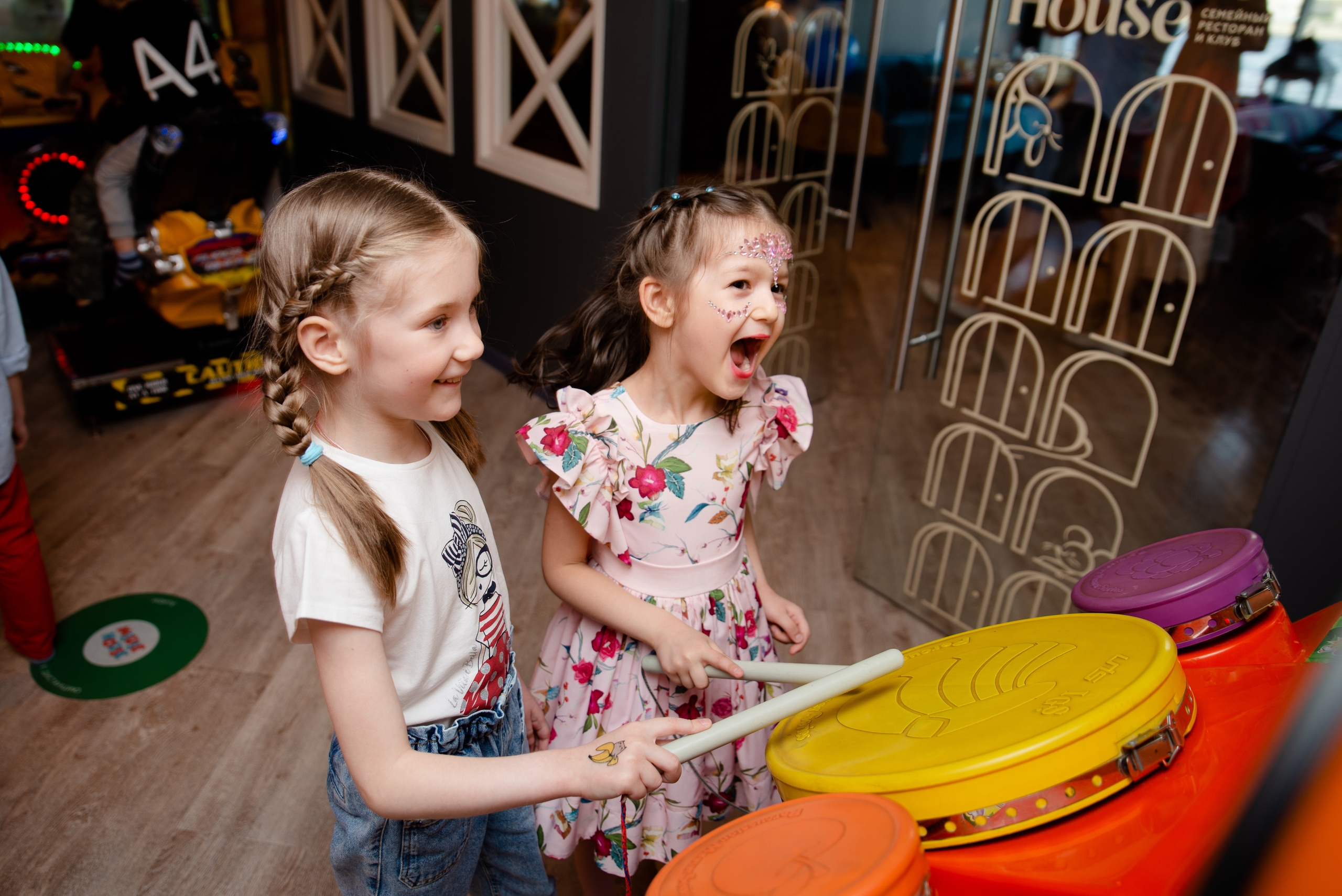 День рождения в Mouse House. Семейный и детский фотограф в Санкт-Петербурге Маша Бичан