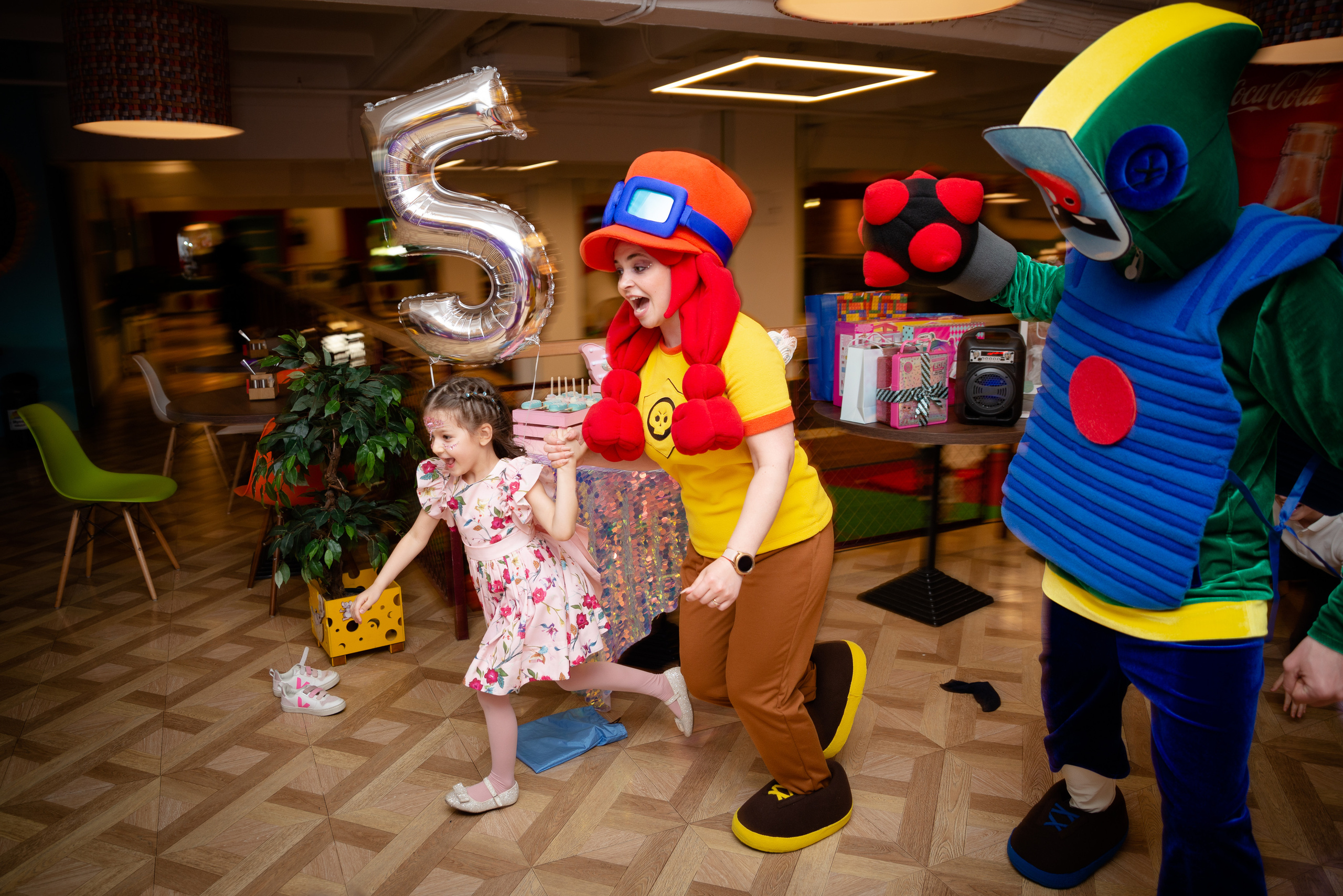 День рождения в Mouse House. Семейный и детский фотограф в Санкт-Петербурге Маша Бичан