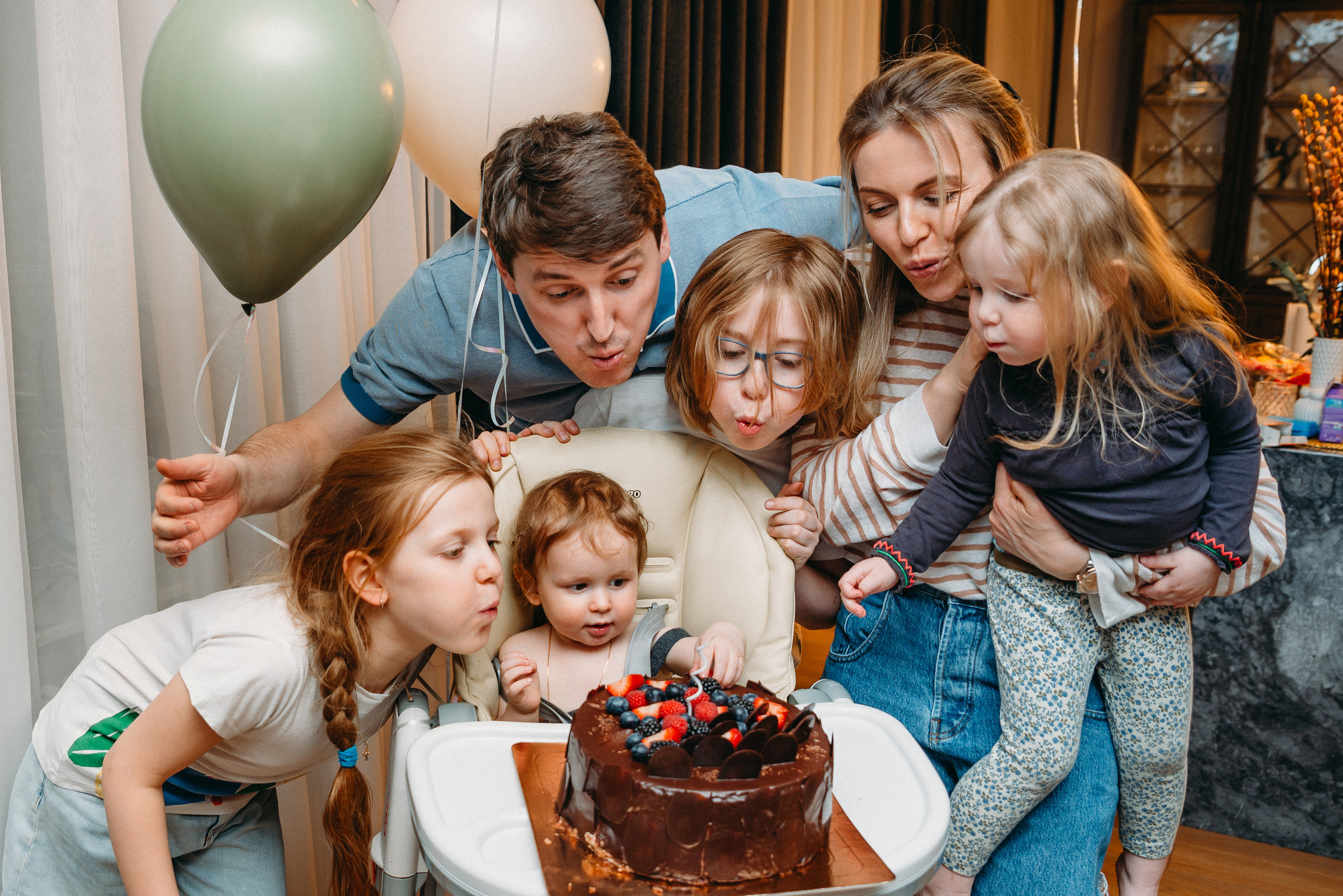 Фотограф на детский день рождения дома СПб. Семейный и детский фотограф в Санкт-Петербурге Маша Бичан