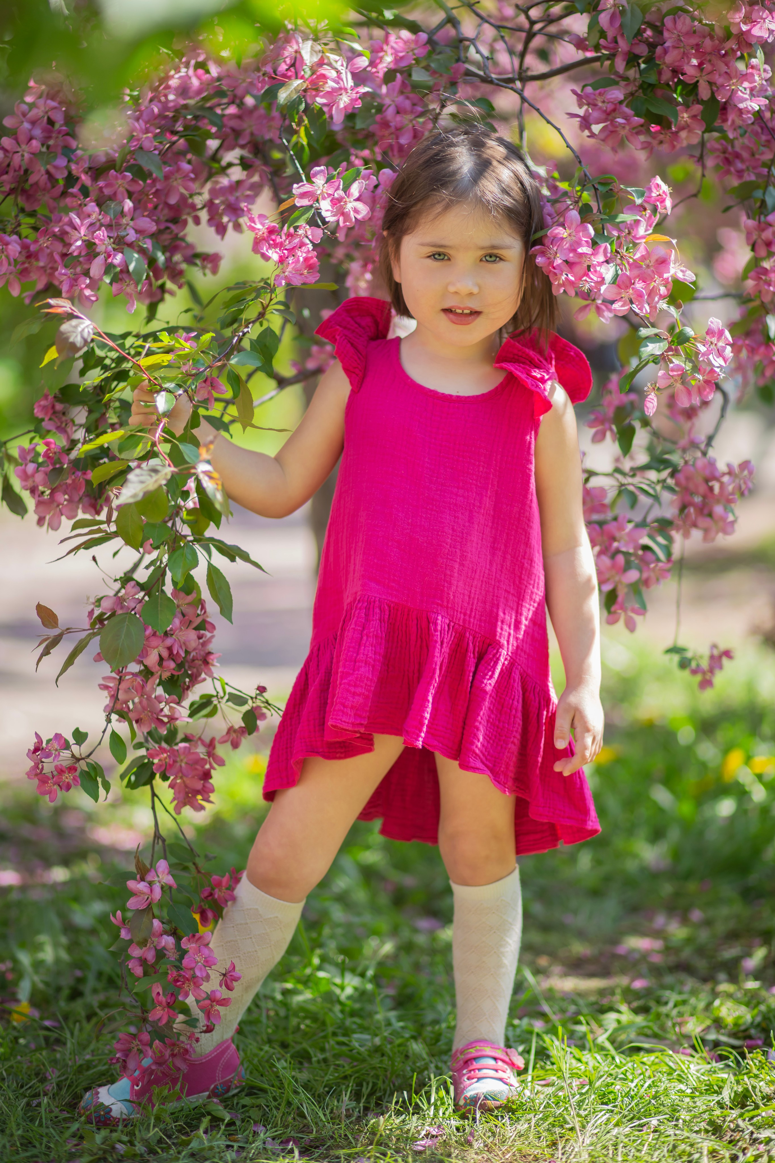 Фотопрогулка-яблони розовые. Семейный и детский фотограф в Москве и МО — Александра