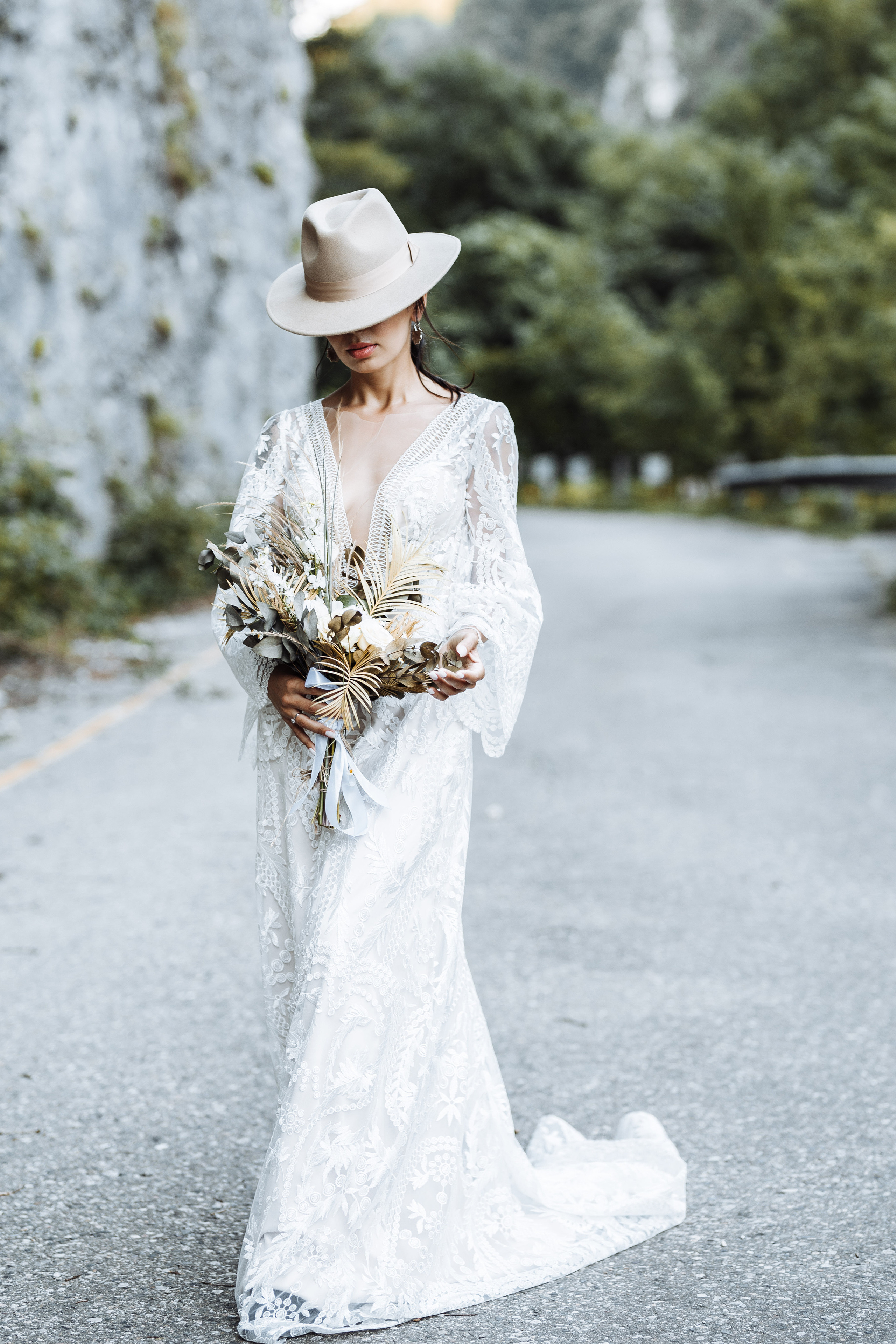 Ярослав и Тина. Прогулка в горах. Свадебный фотограф Сочи Елена Казакова