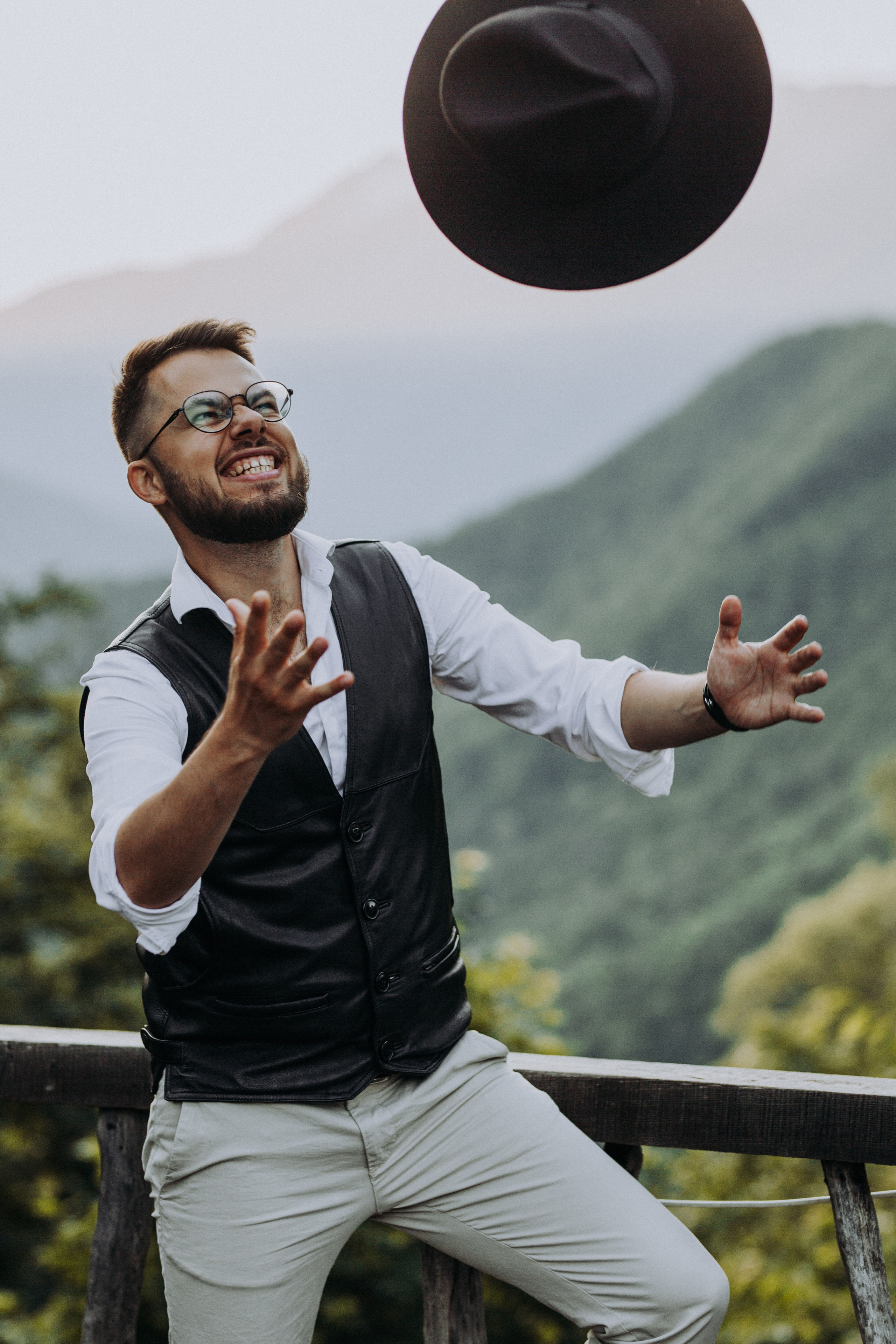 Ярослав и Тина. Прогулка в горах. Свадебный фотограф Сочи Елена Казакова