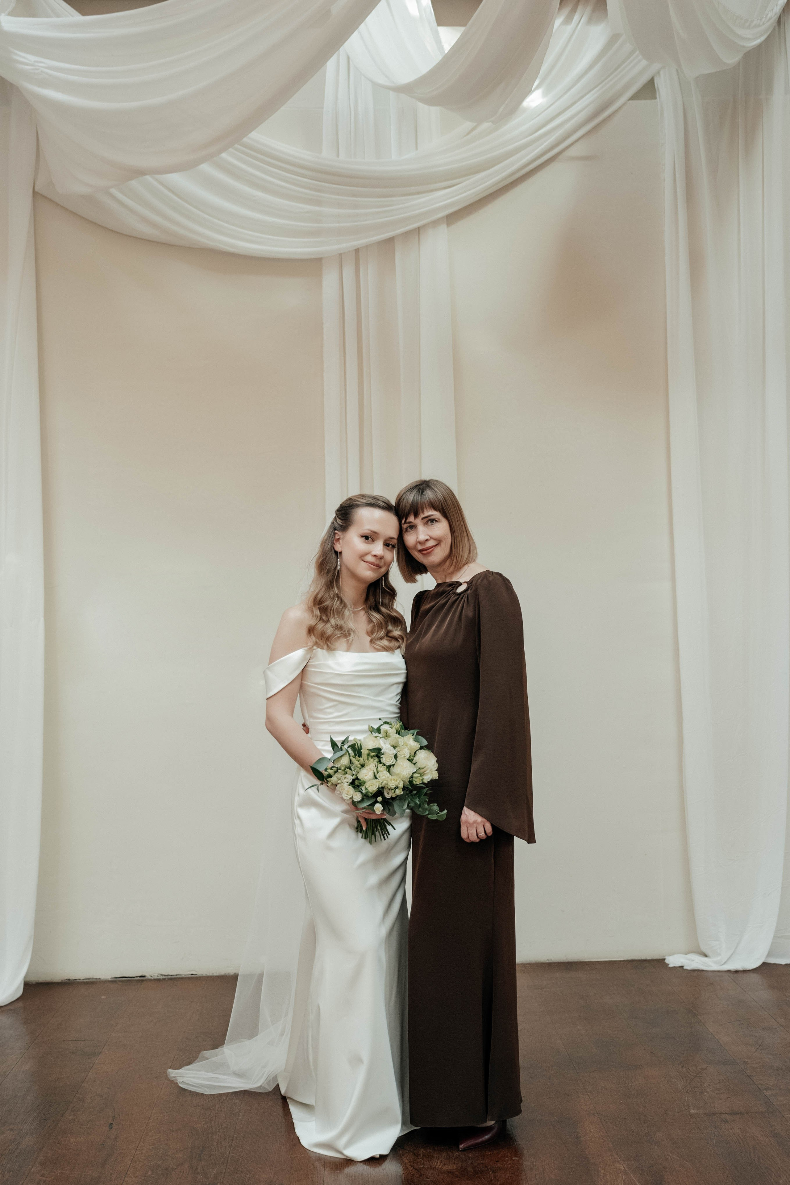 Регистрация ЯУЗА. Свадебный фотограф Москва Александра Аверкова