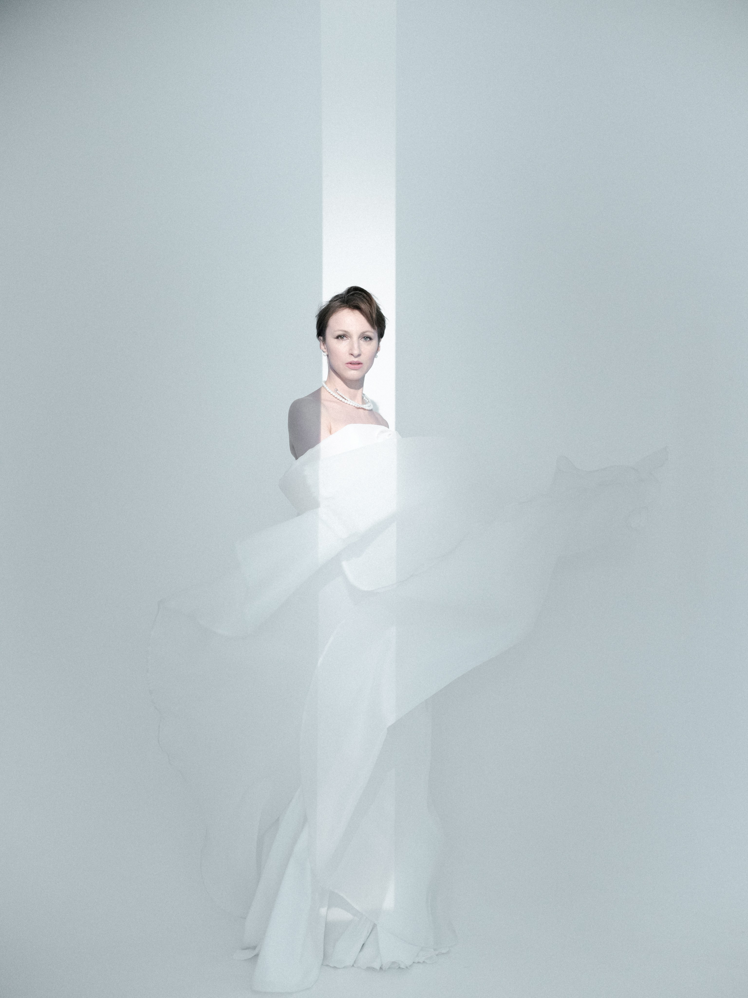 Наиви. Свадебный салон-ателье Бонжур в Минске Bonjour