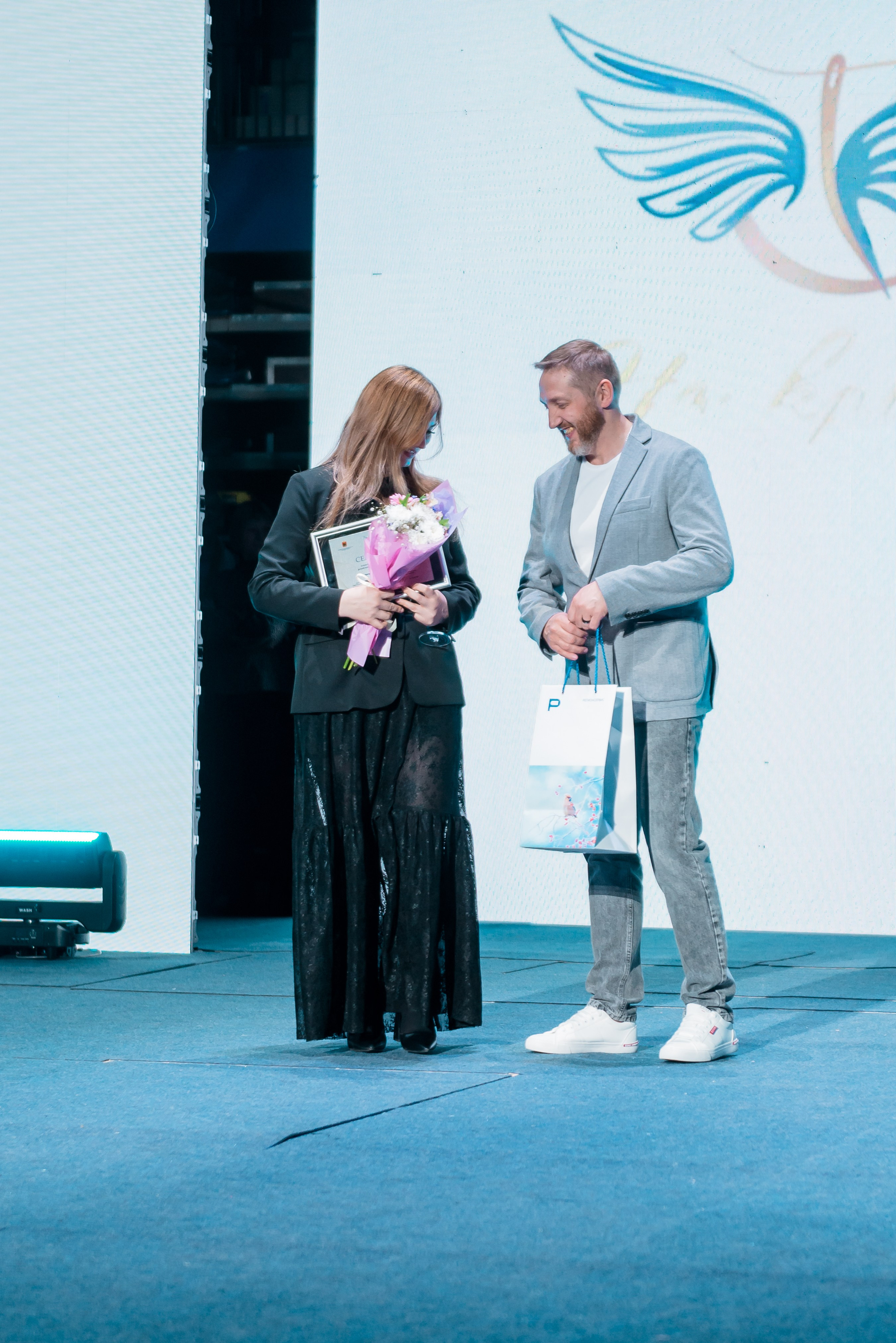 На Крыльях в Ледовом Дворце 2023. Детский фотограф, семейный фотограф и репортажи в Кемерово