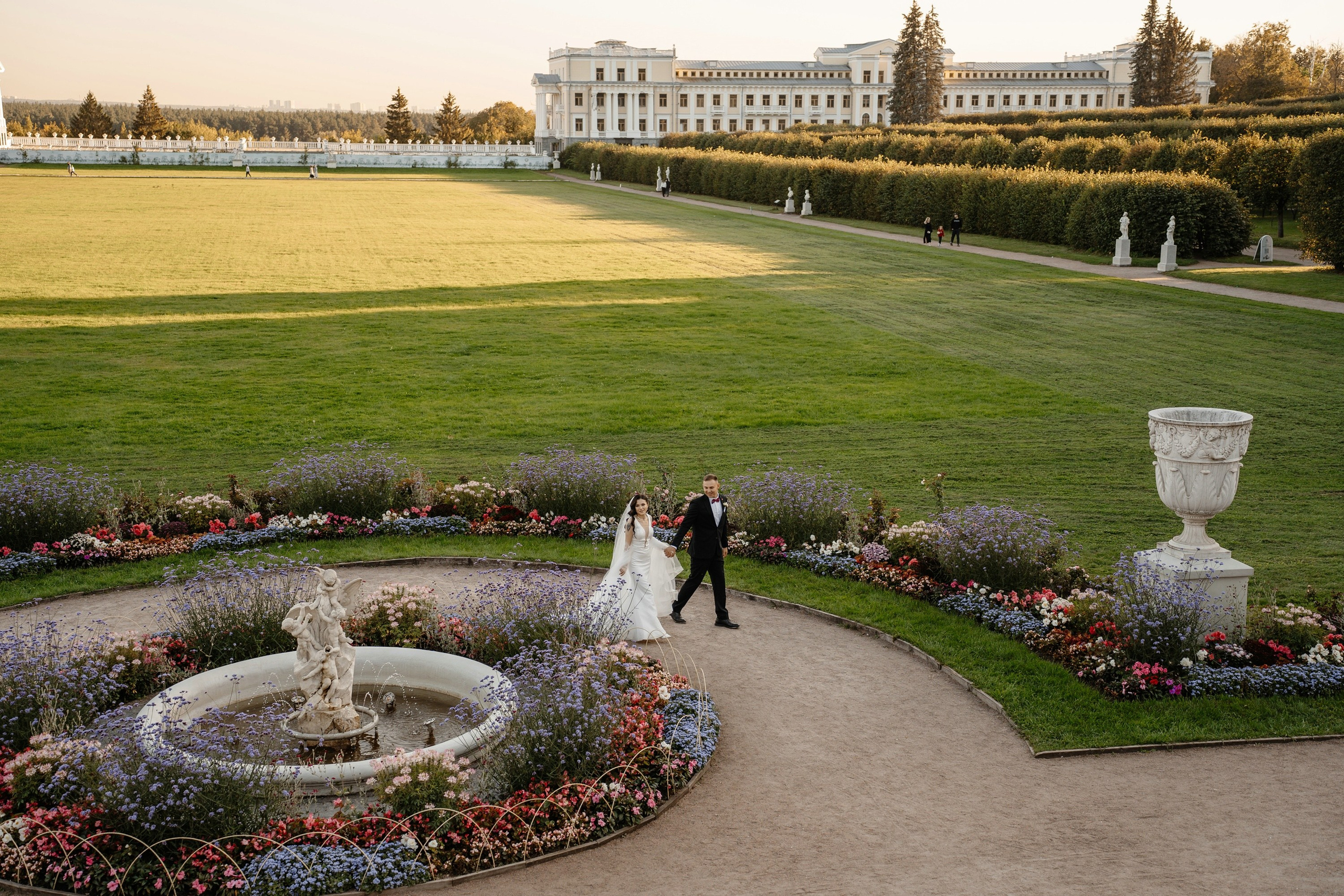 Свадьба в усадьбе Архангельское. Свадебный и семейный фотограф в Москве Светлана Зоткина