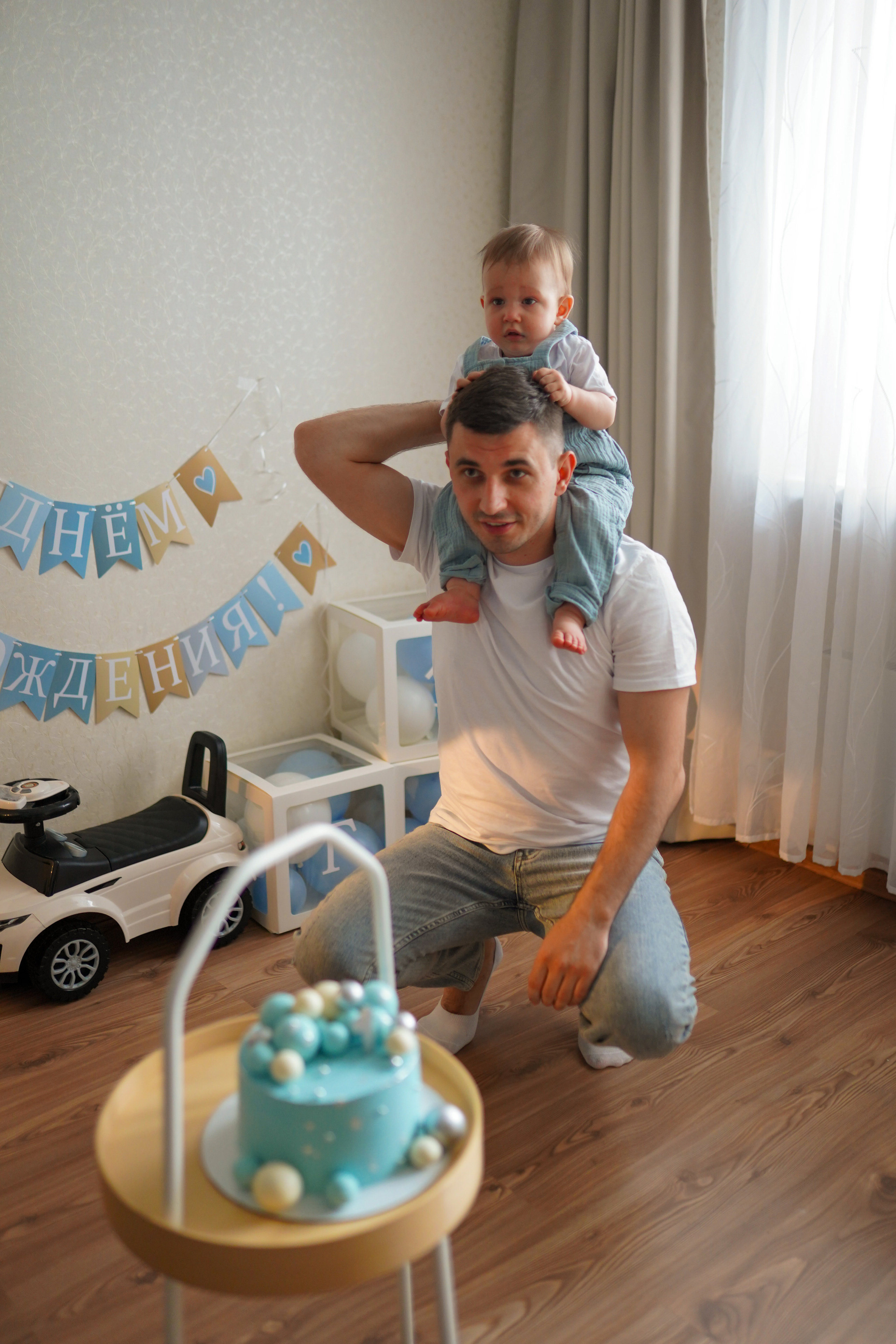 Домашний праздник на 1 годик. Семейный фотограф Москва Путилково Гуляшова Екатерина