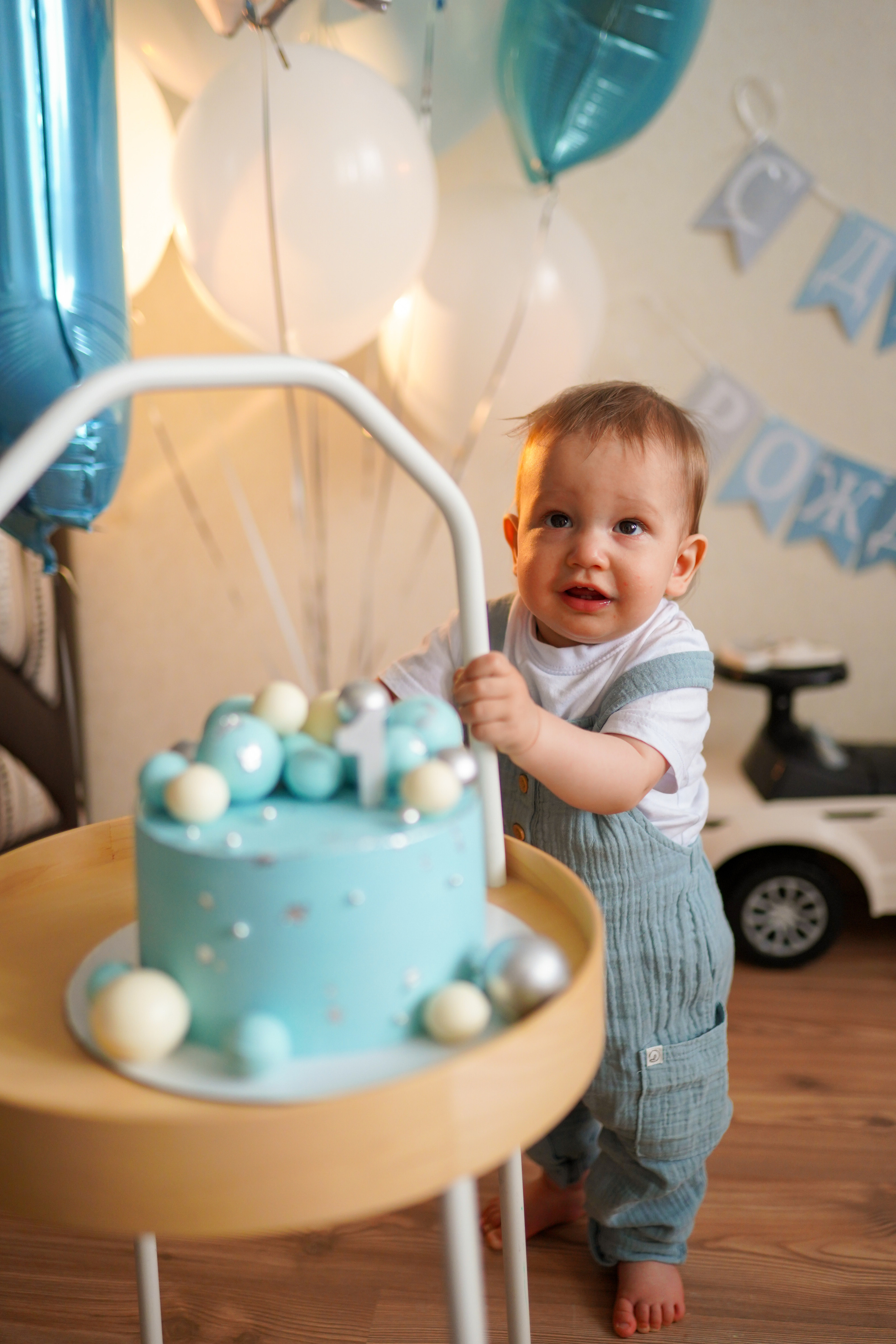Домашний праздник на 1 годик. Семейный фотограф Москва Путилково Гуляшова Екатерина
