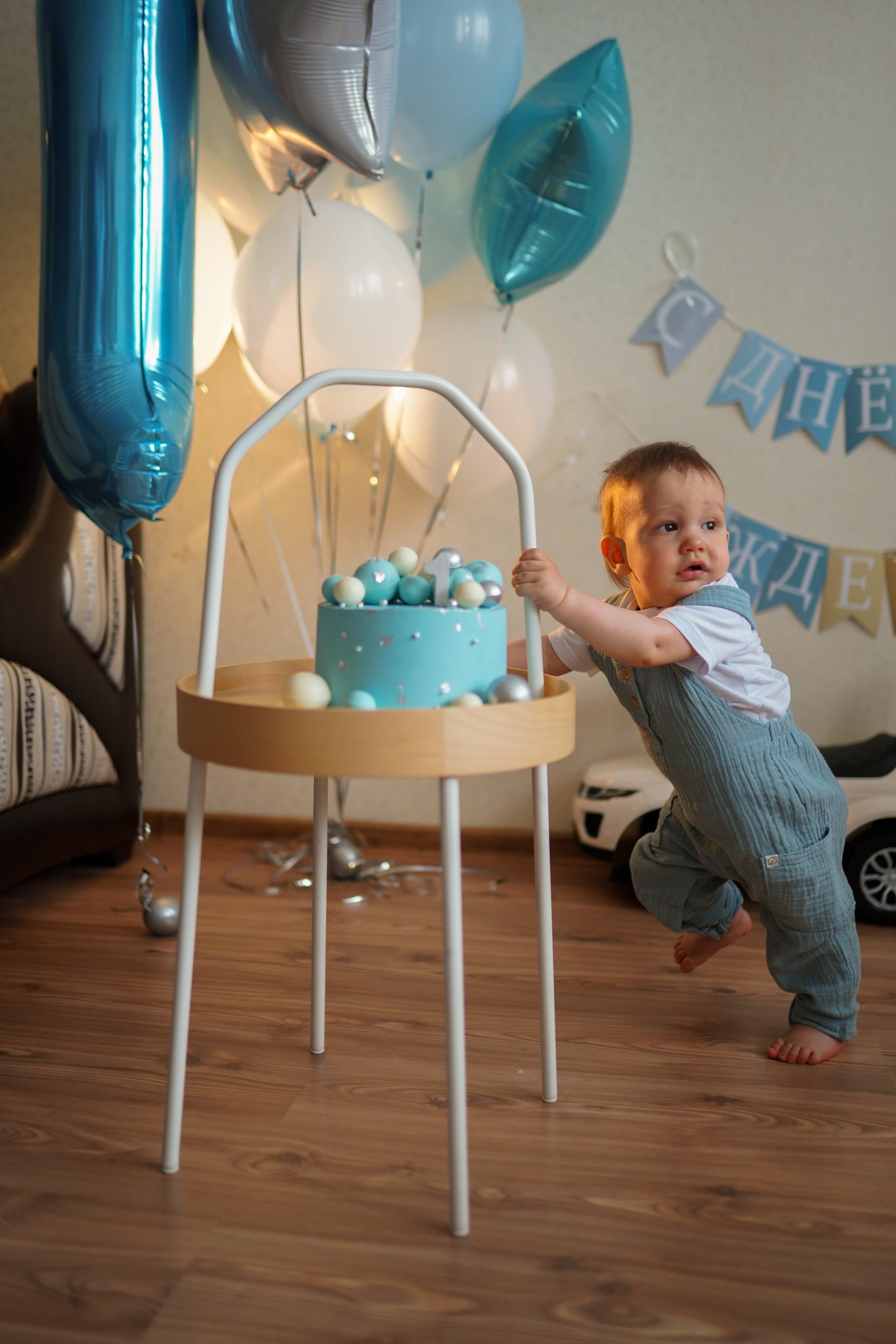 Домашний праздник на 1 годик. Семейный фотограф Москва Путилково Гуляшова Екатерина