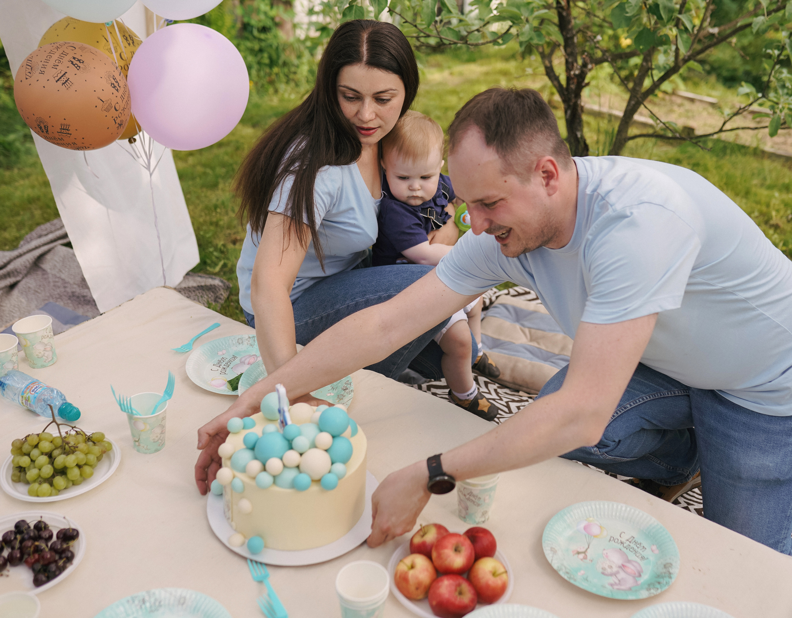 Годовасие на даче. Семейный фотограф Москва Путилково Гуляшова Екатерина