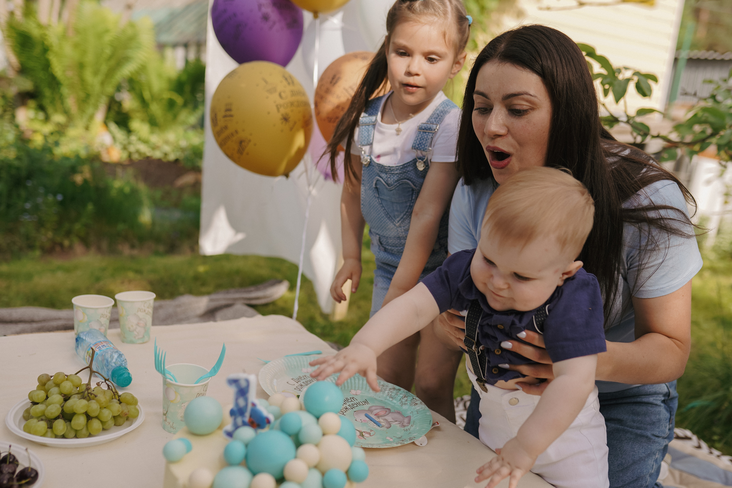 Годовасие на даче. Семейный фотограф Москва Путилково Гуляшова Екатерина
