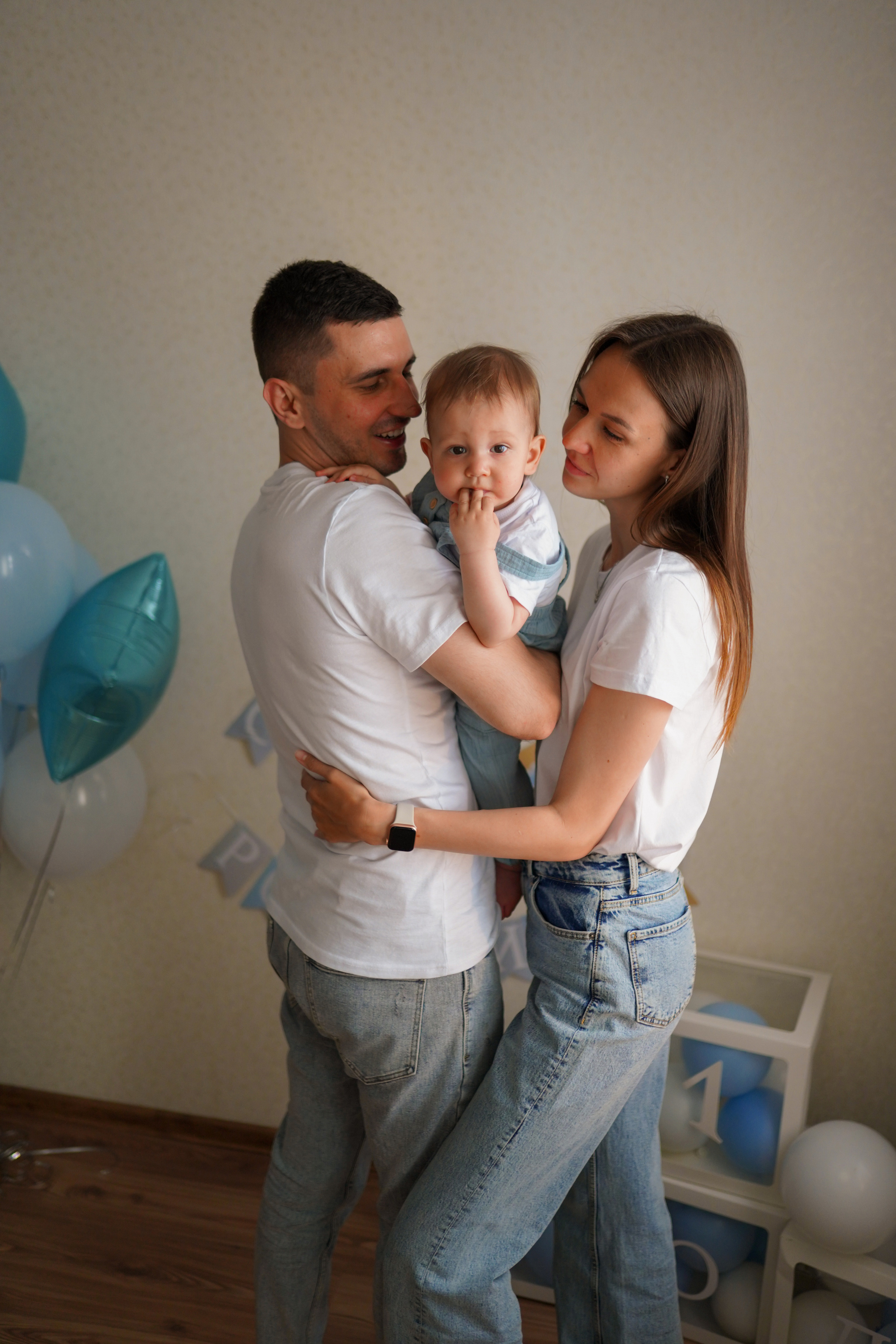 Домашний праздник на 1 годик. Семейный фотограф Москва Путилково Гуляшова Екатерина