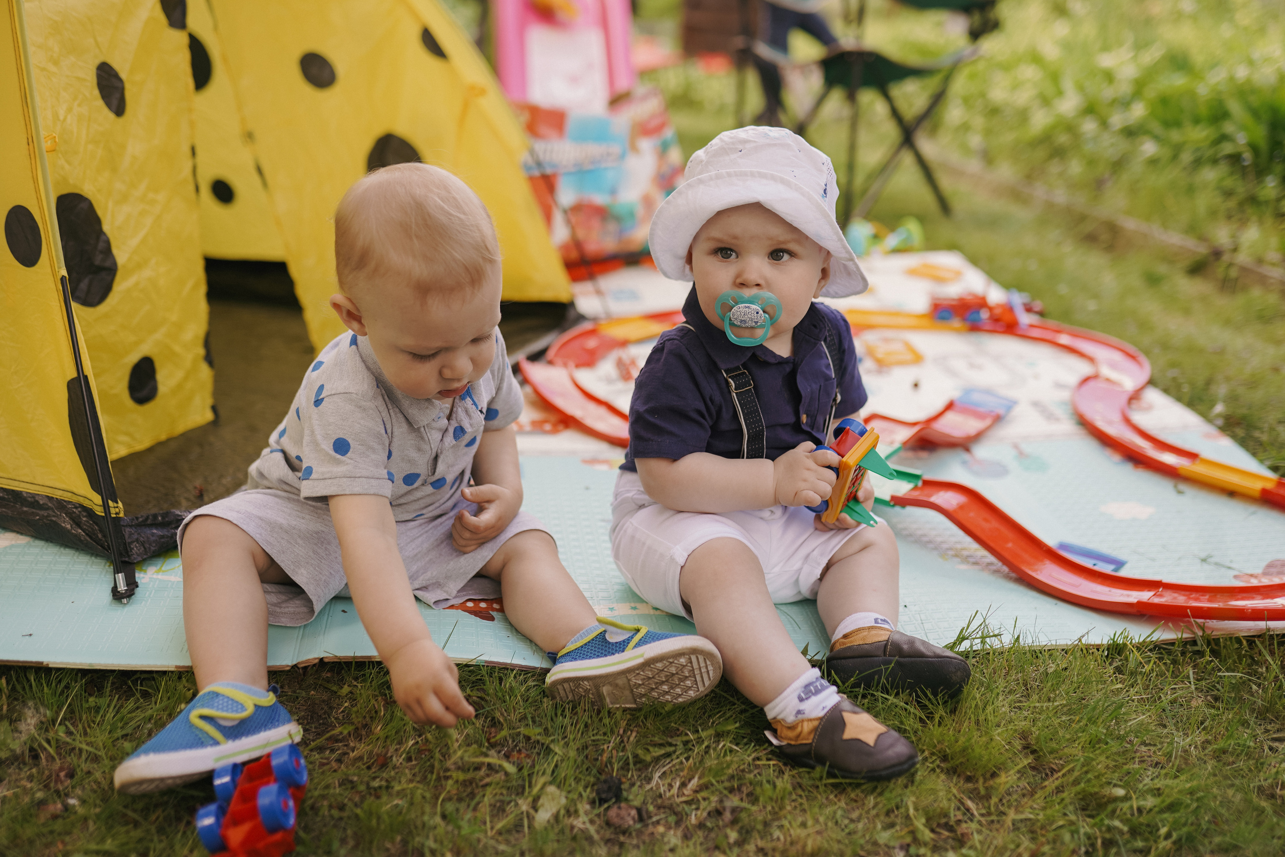 Годовасие на даче. Семейный фотограф Москва Путилково Гуляшова Екатерина