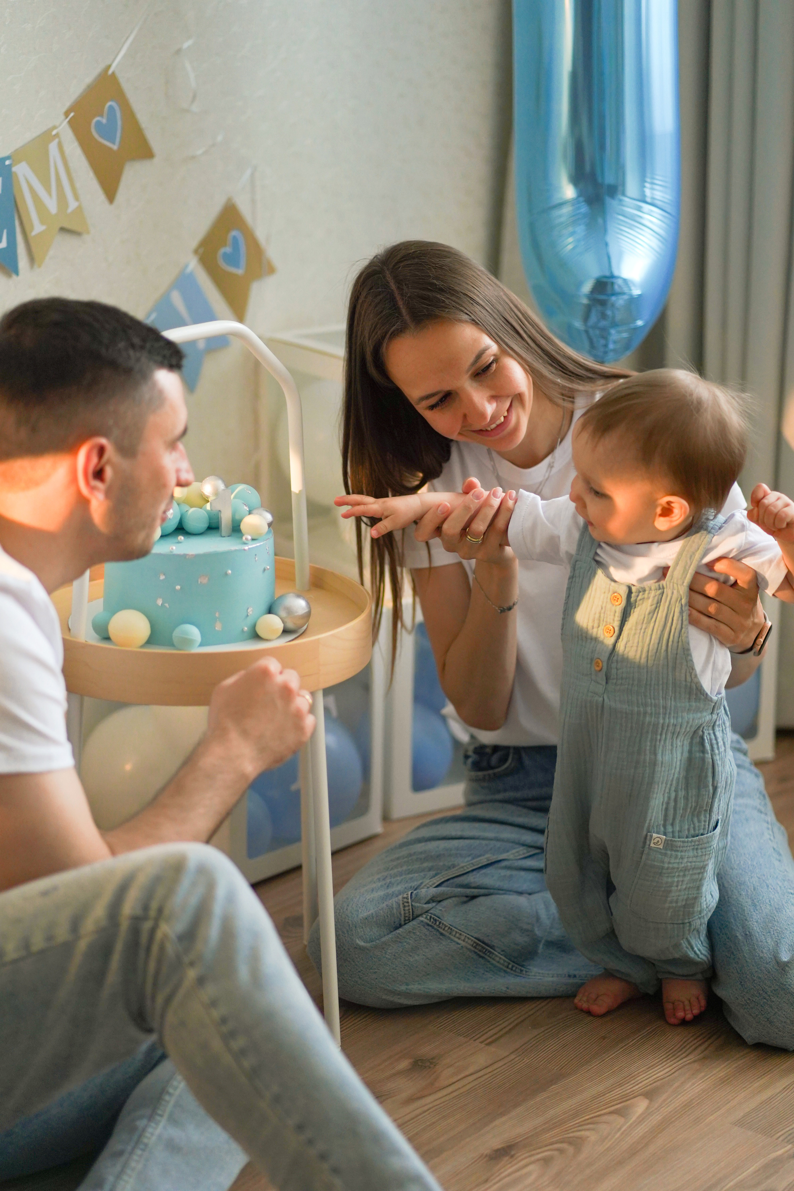 Домашний праздник на 1 годик. Семейный фотограф Москва Путилково Гуляшова Екатерина