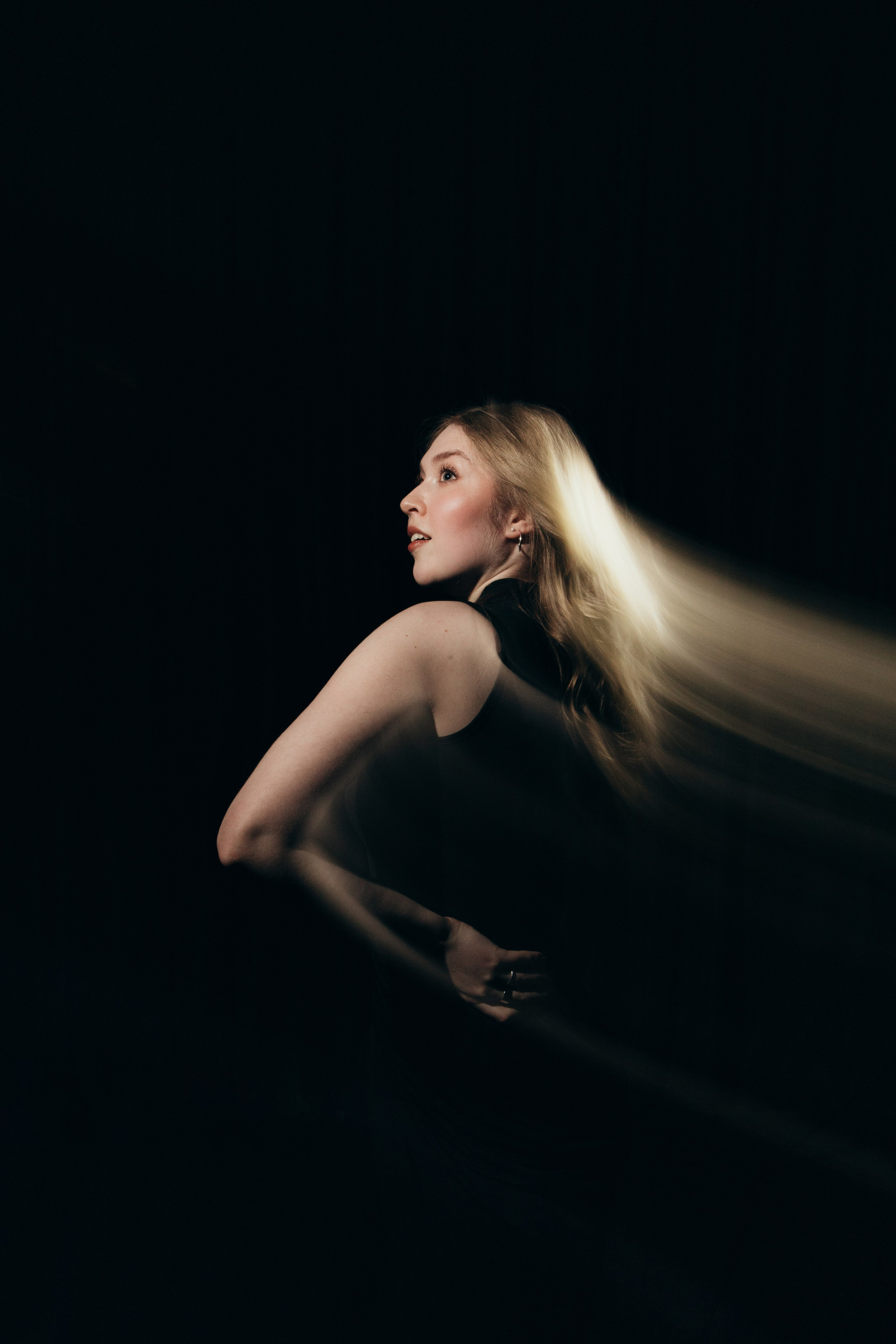 Проект для Свободного театра современного танца. Фотограф Татьяна Жбанова