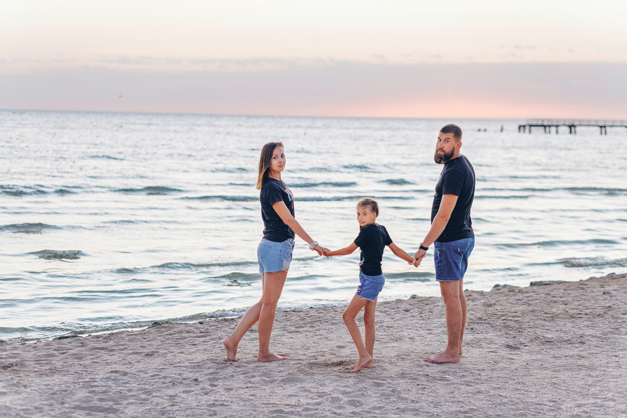 Миша, Вика и Алиса. Свадебный и семейный Фотограф в Сириусе и Адлере — Расторгуев Алексей