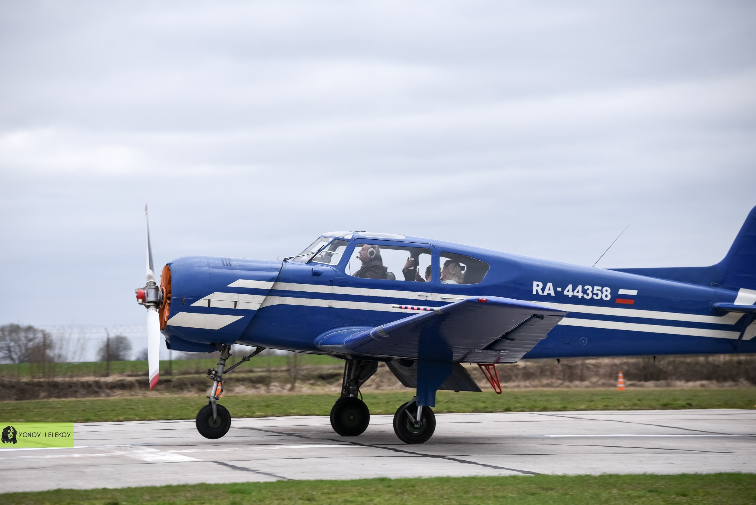 Полеты на Як 18Т. Высший пилотаж | 22.04.2018. Галерея Фантим