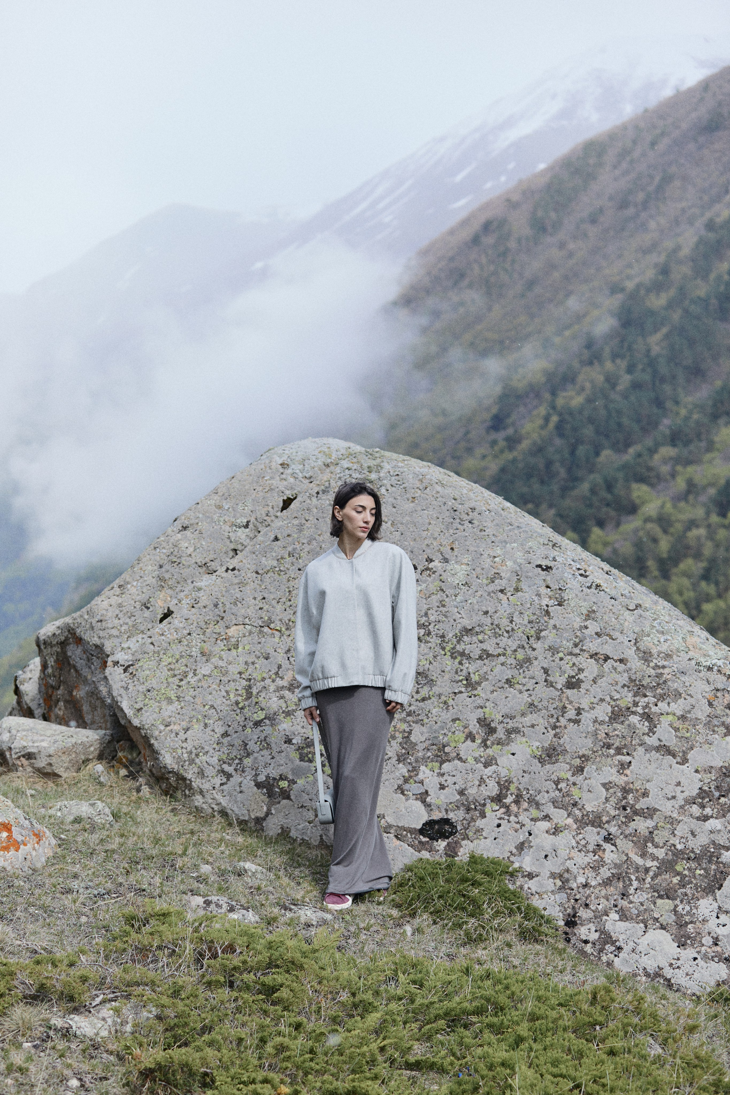Имиджевая съемка для бренда в горах. Фотограф Продюсер в горах КБР / Москва  Нальчик Горы