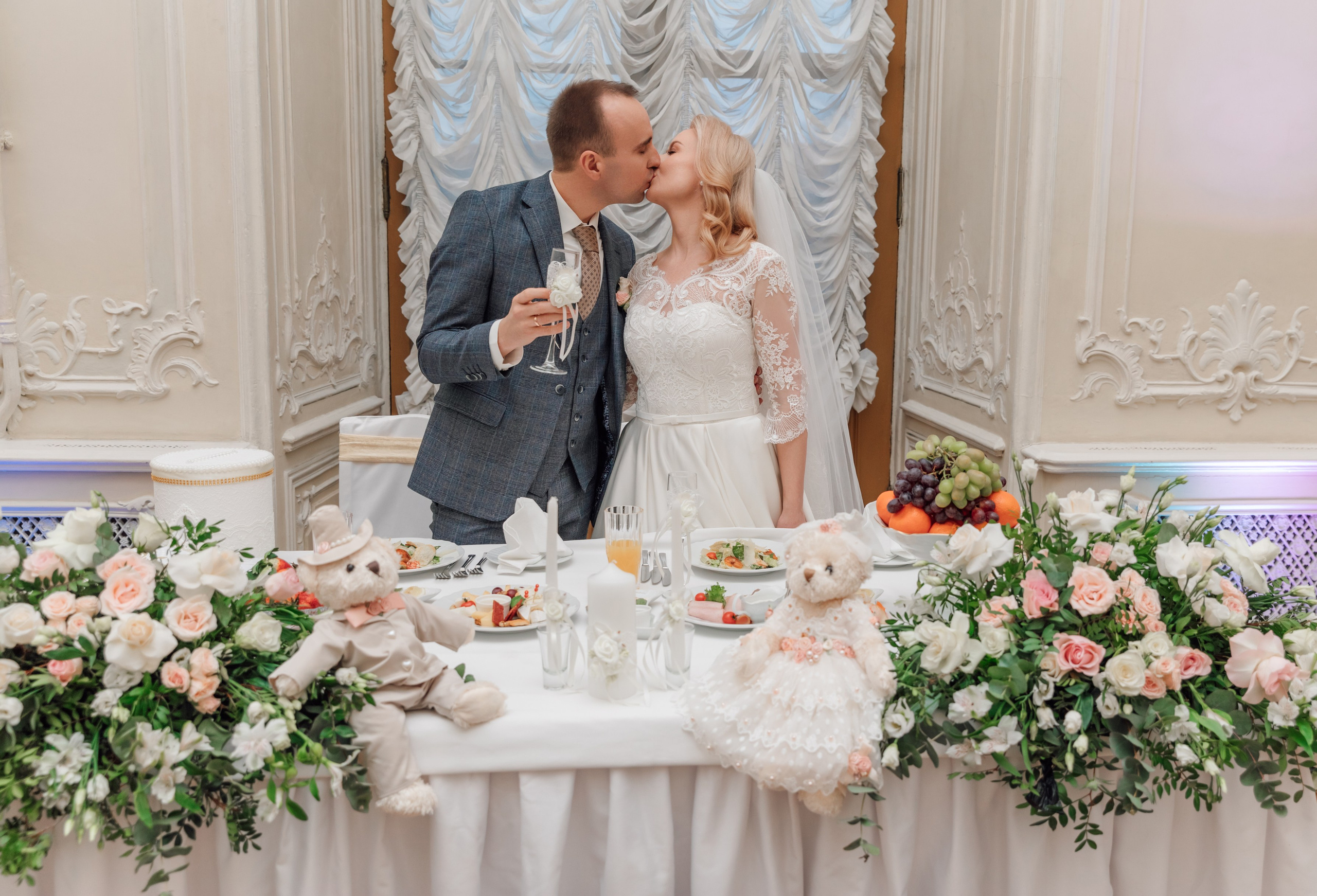 Свадебная фотосъемка в Tallion Hotel 5*. Свадебный и семейный фотограф в Санкт-Петербурге и Сестрорецке