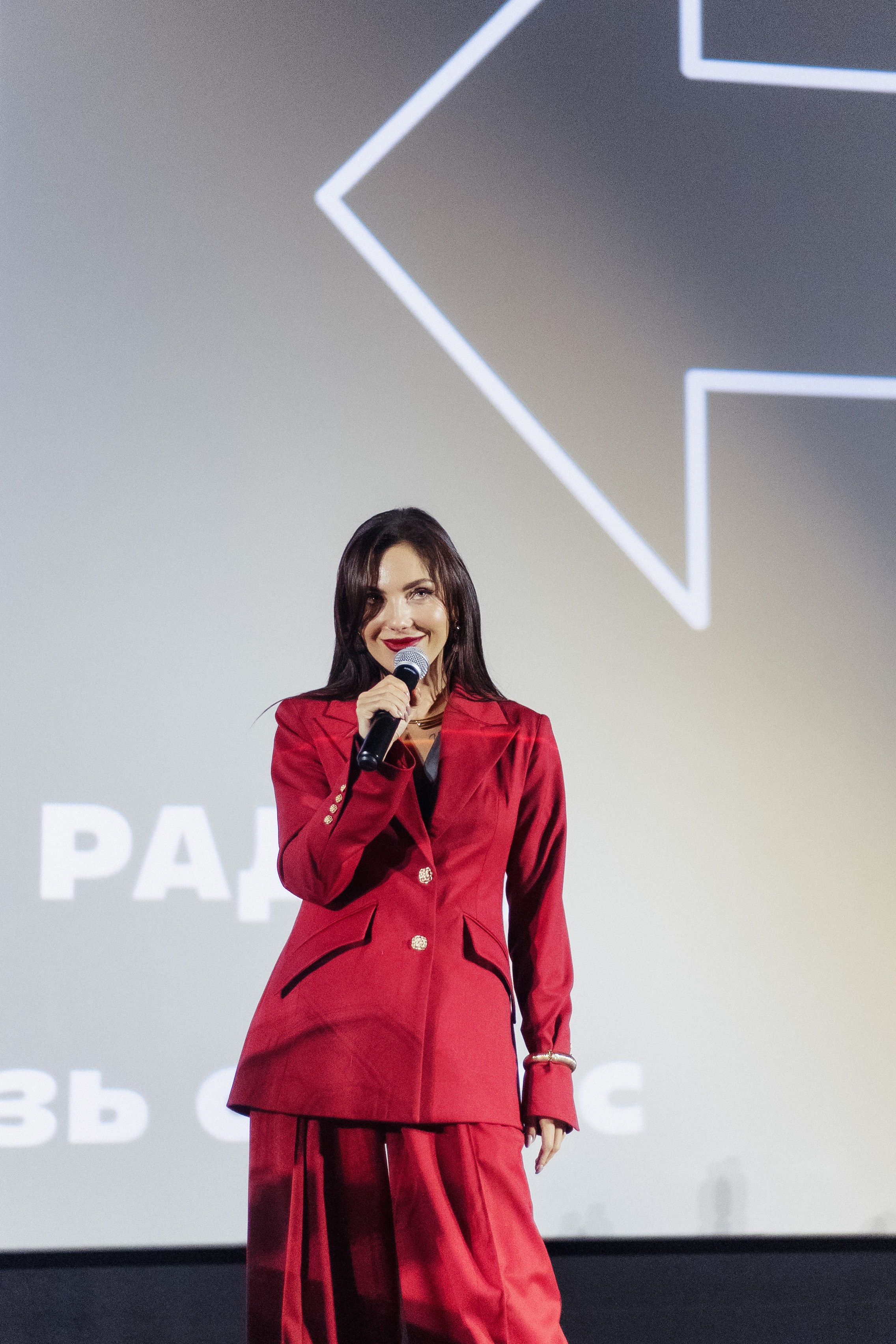 ФЭШН КОНФА. СВОИ. ФОТООТЧЕТЫ-СОБЫТИЯ-МЕСТА