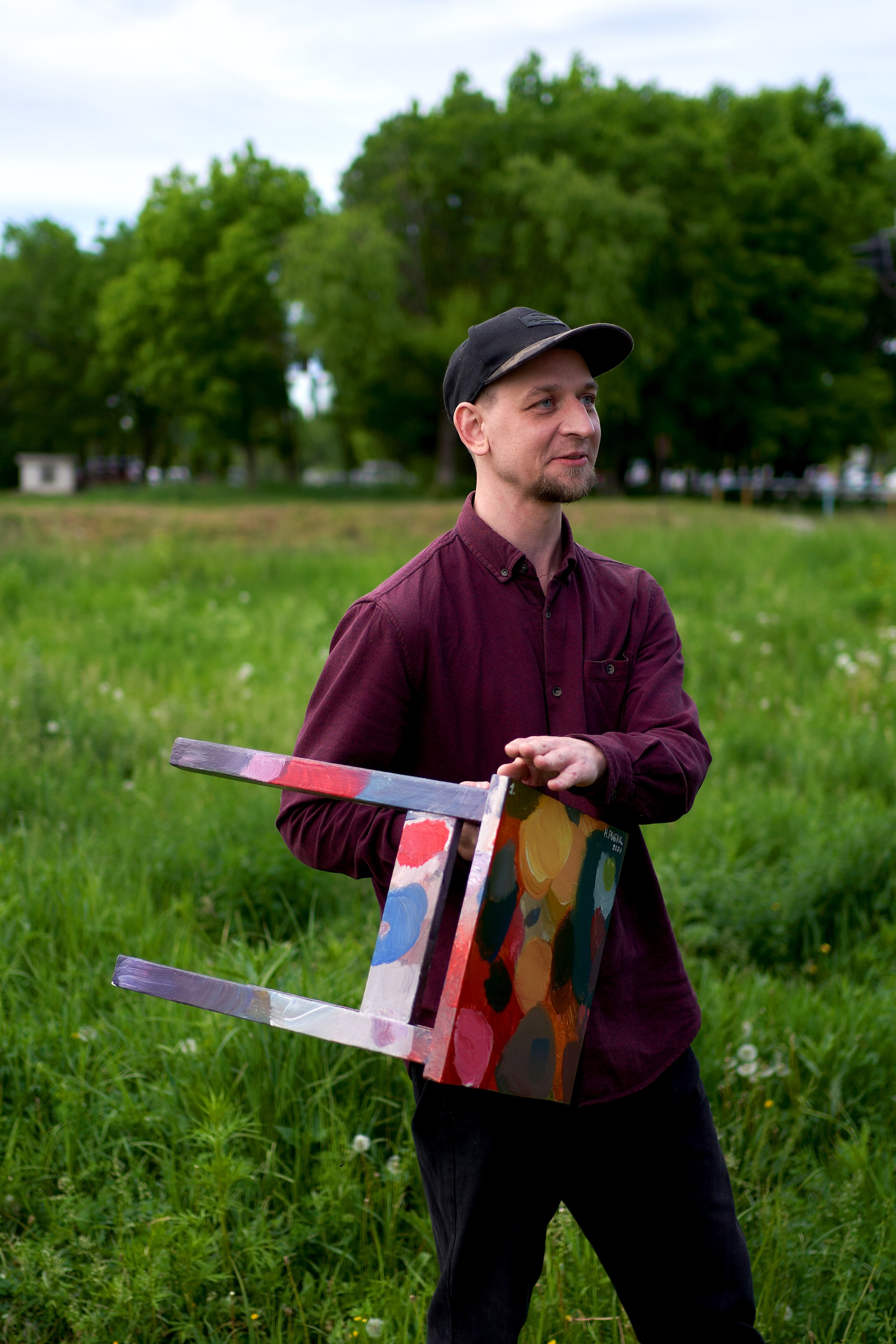 Табуретки-объекты. Художник Рыбак Николай