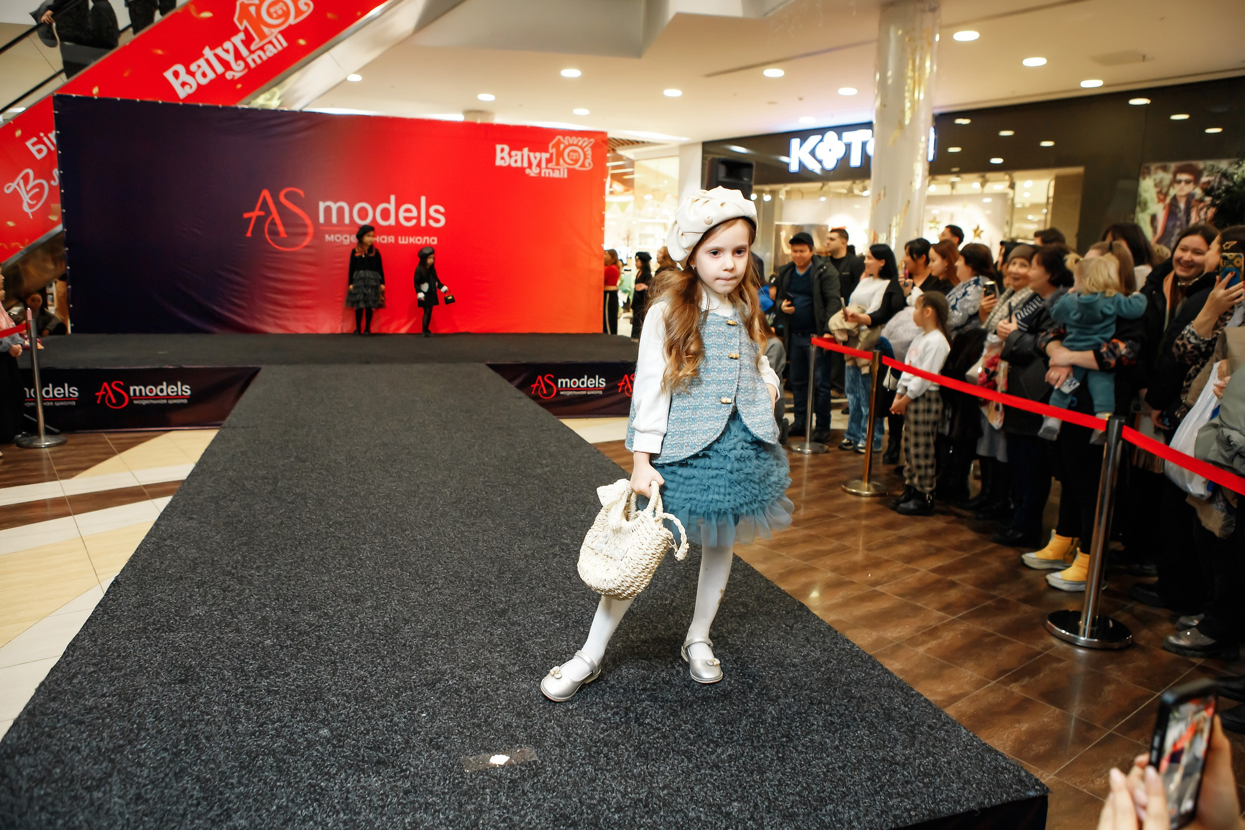 Fashion Show модельной школы AS Models. Кипятком Павлодар