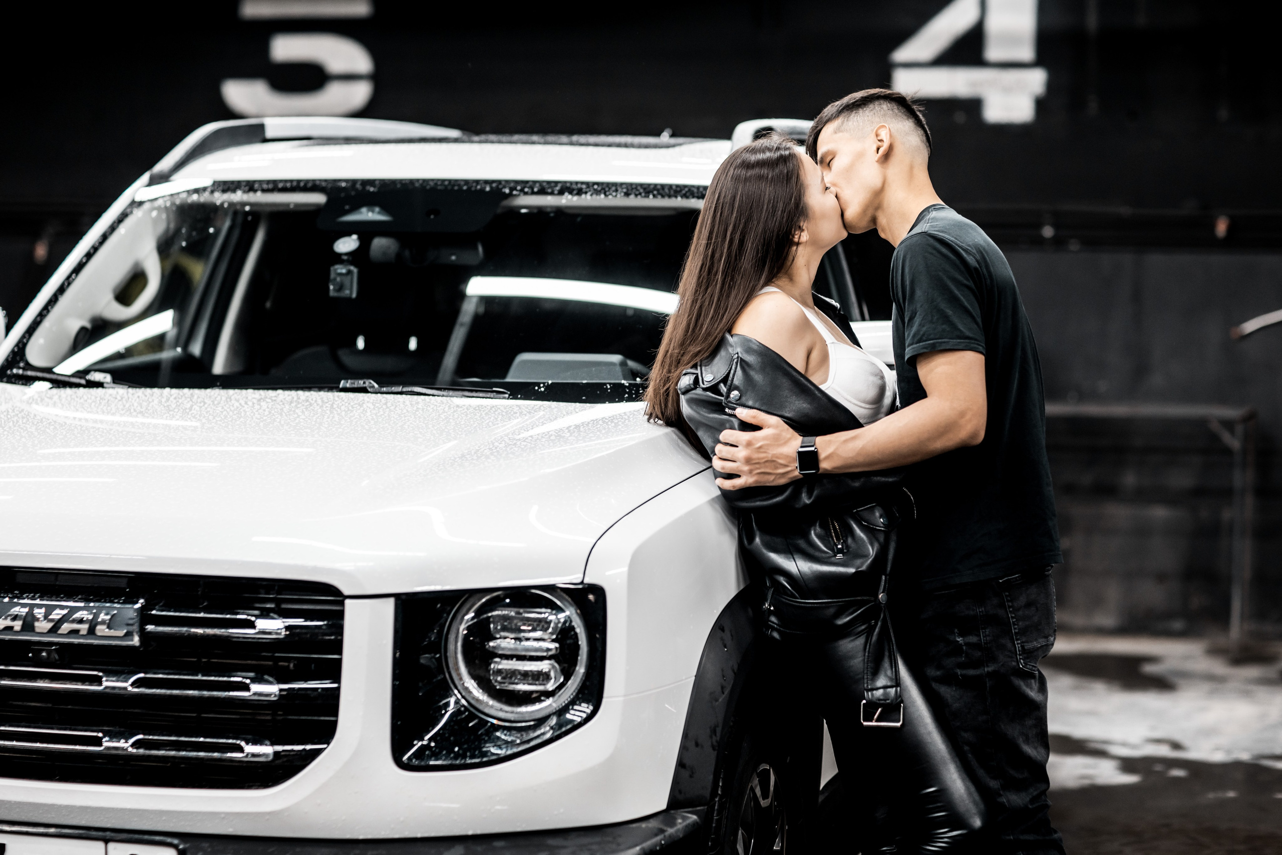 Love story Auto. Женский и семейный Фотограф В Усть-Каменогорске Юлия Журавлева