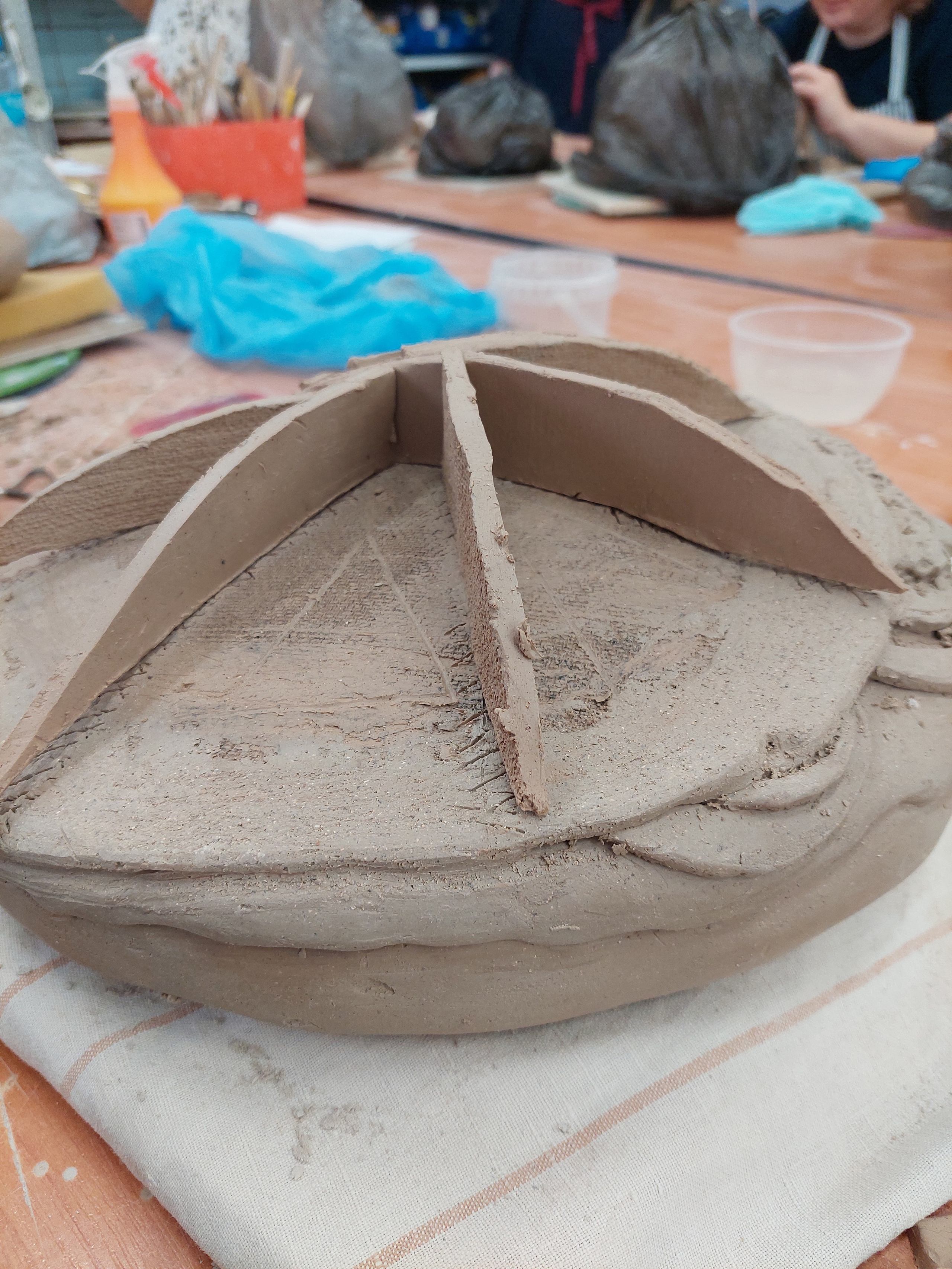 Что остается за кадром, или процесс работы керамиста. Керамика с историей. Елена Рогалёва